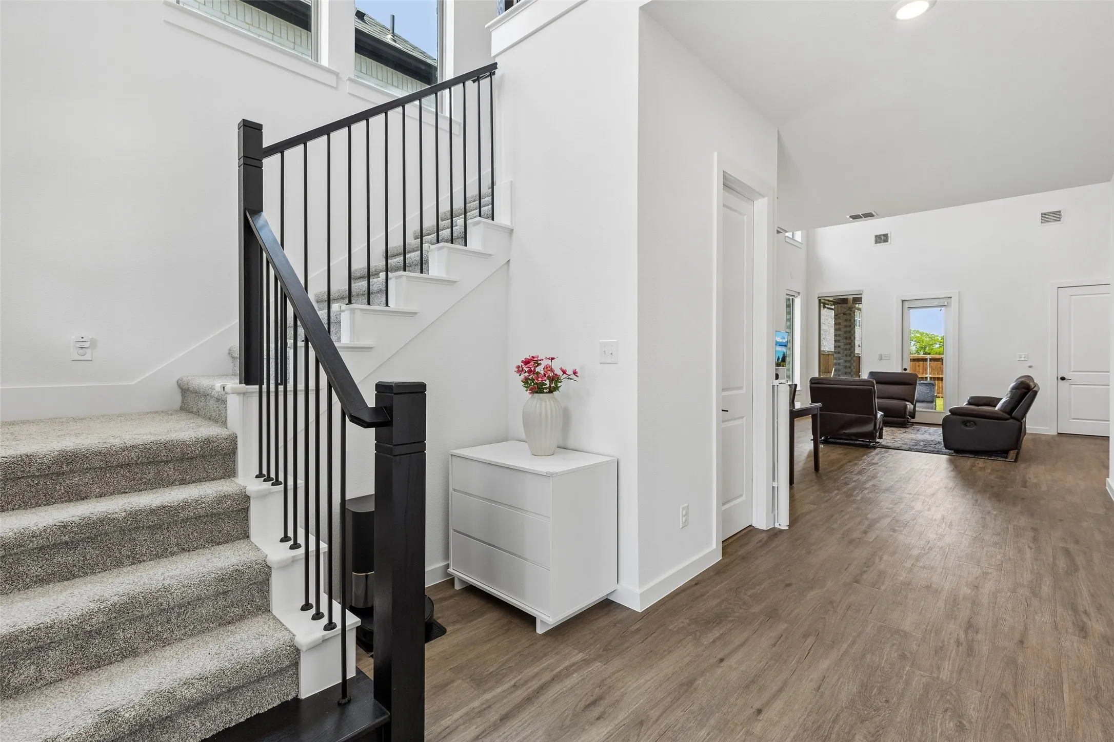 Single Family Residence For Sale in Collin County , 805 Isabel Street, Celina, Texas 75009, 4 Bedrooms, 4 Bathrooms, 2 Garage spaces, 2,662 Sqft, built in 2023, Price $567,000, mls#21266696, Real Estate Agent in Celina, Homes For Sale in Collin county, Homes For Sale in Celina, Realtor in Celina Texas, Real Estate Brokerage Independent Realty Texas, Luminita Cordes Realtor