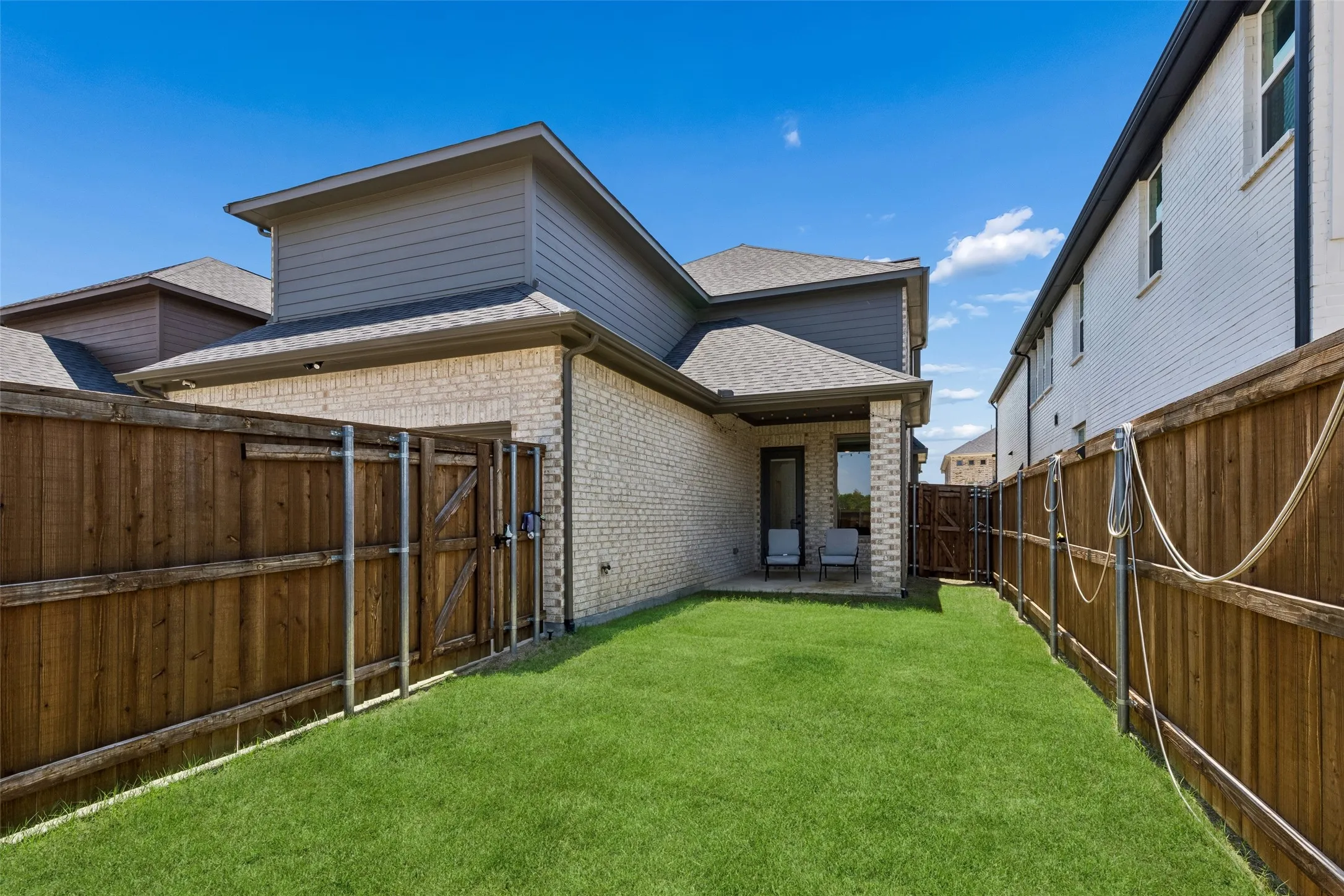 Single Family Residence For Sale in Collin County , 805 Isabel Street, Celina, Texas 75009, 4 Bedrooms, 4 Bathrooms, 2 Garage spaces, 2,662 Sqft, built in 2023, Price $567,000, mls#21266696, Real Estate Agent in Celina, Homes For Sale in Collin county, Homes For Sale in Celina, Realtor in Celina Texas, Real Estate Brokerage Independent Realty Texas, Luminita Cordes Realtor