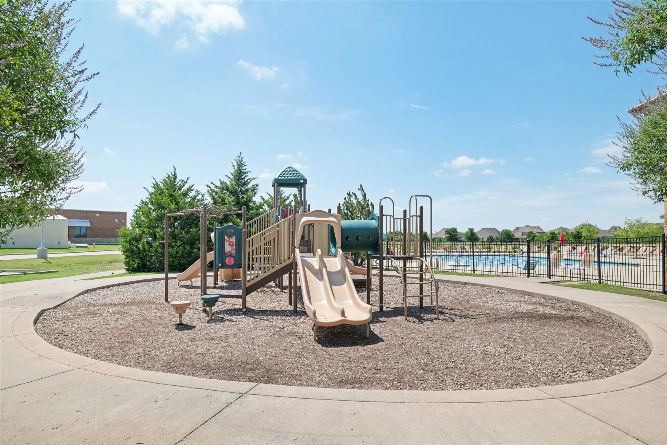 Single Family Residence For Sale in Collin County , 805 Isabel Street, Celina, Texas 75009, 4 Bedrooms, 4 Bathrooms, 2 Garage spaces, 2,662 Sqft, built in 2023, Price $567,000, mls#21266696, Real Estate Agent in Celina, Homes For Sale in Collin county, Homes For Sale in Celina, Realtor in Celina Texas, Real Estate Brokerage Independent Realty Texas, Luminita Cordes Realtor