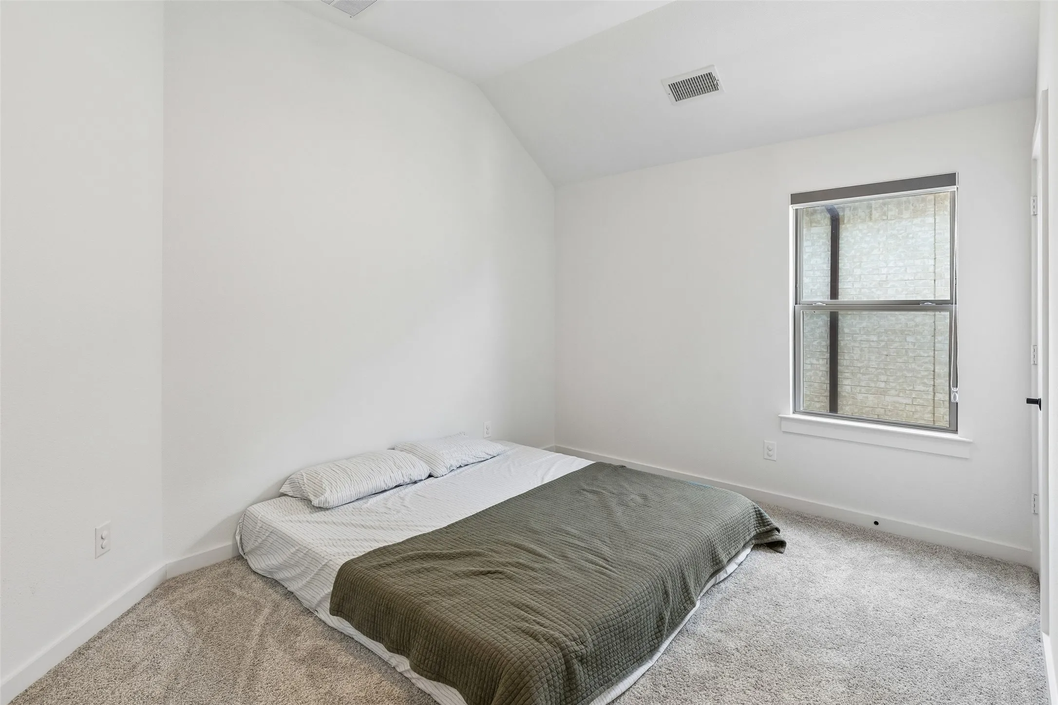 Single Family Residence For Sale in Collin County , 805 Isabel Street, Celina, Texas 75009, 4 Bedrooms, 4 Bathrooms, 2 Garage spaces, 2,662 Sqft, built in 2023, Price $567,000, mls#21266696, Real Estate Agent in Celina, Homes For Sale in Collin county, Homes For Sale in Celina, Realtor in Celina Texas, Real Estate Brokerage Independent Realty Texas, Luminita Cordes Realtor