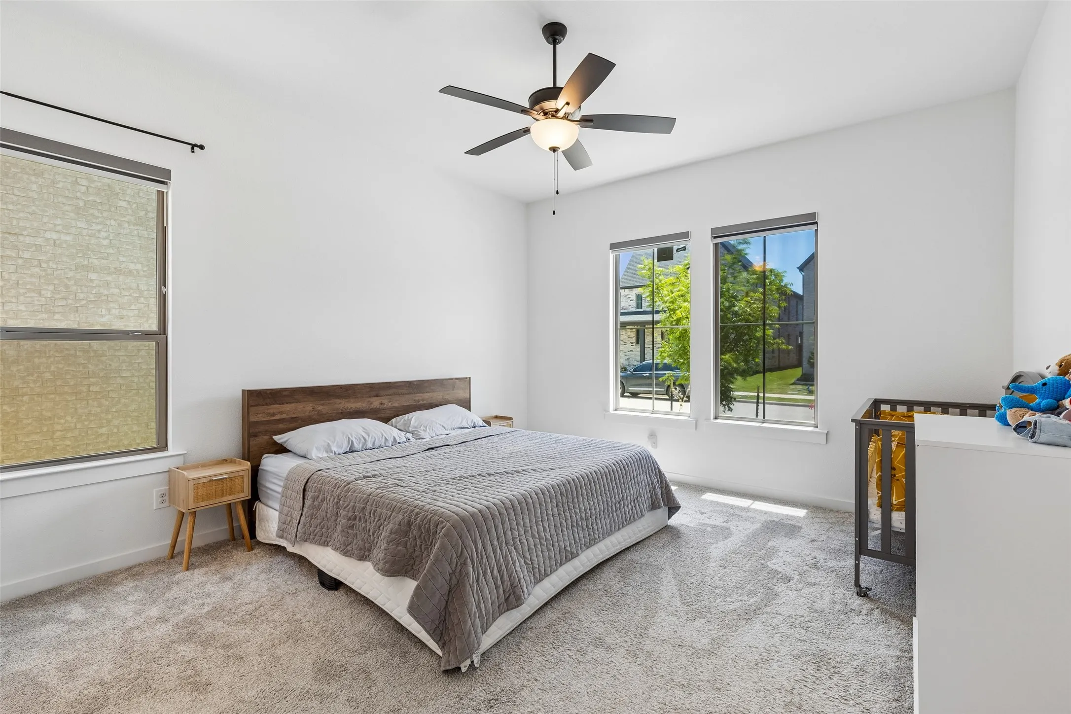 Single Family Residence For Sale in Collin County , 805 Isabel Street, Celina, Texas 75009, 4 Bedrooms, 4 Bathrooms, 2 Garage spaces, 2,662 Sqft, built in 2023, Price $567,000, mls#21266696, Real Estate Agent in Celina, Homes For Sale in Collin county, Homes For Sale in Celina, Realtor in Celina Texas, Real Estate Brokerage Independent Realty Texas, Luminita Cordes Realtor