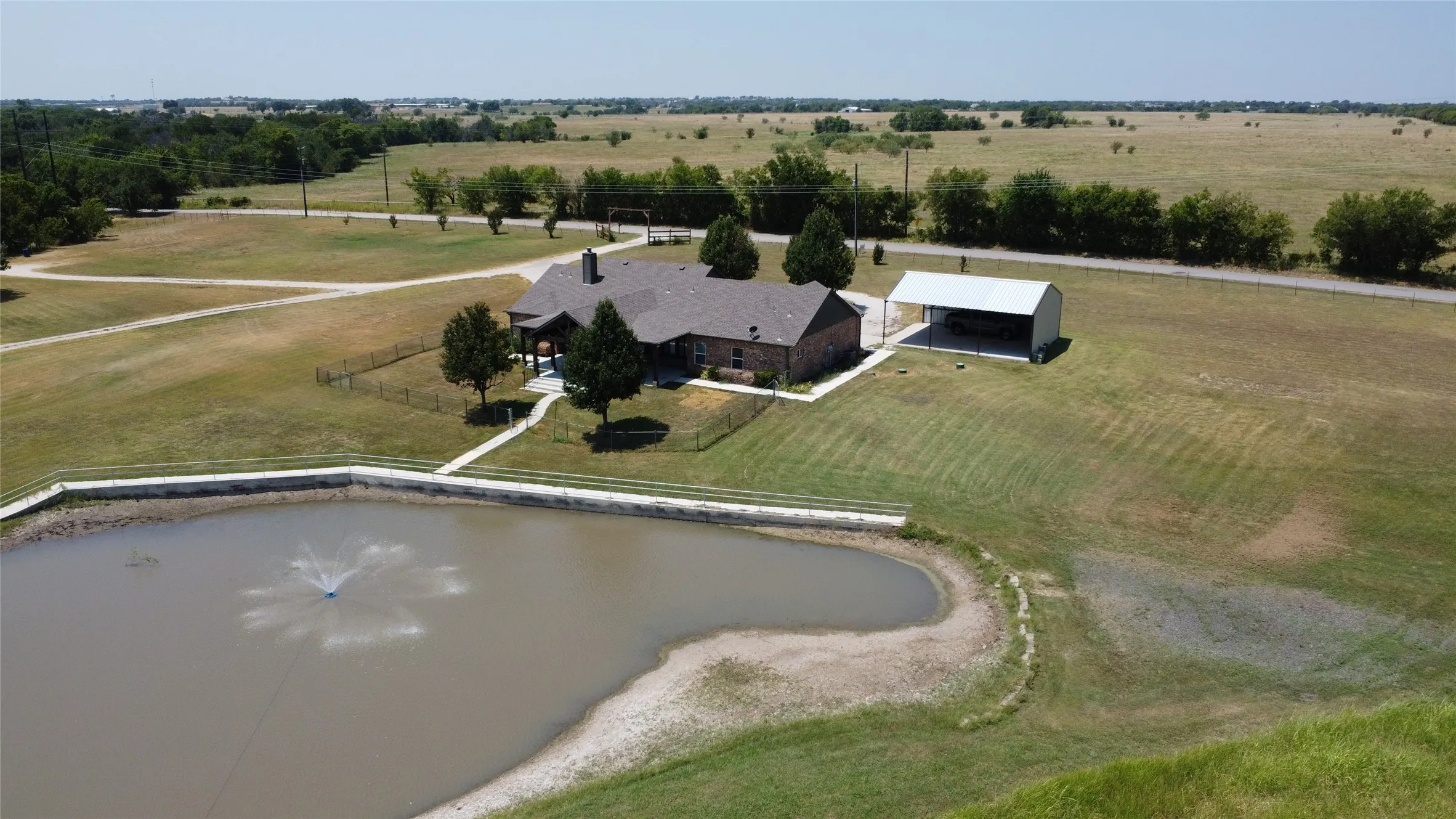 Single Family Residence For Sale in Denton County , 6490 Rector Road, Sanger, Texas 76266, 3 Bedroom, 2 Bathroom, 2 Garage spaces, 1,760 Sqft, built in 2008, mls#21273689, Real Estate Agent in Sanger, Homes For Sale in Denton county, Homes For Sale in Sanger, Realtor in Sanger Texas, Real Estate Brokerage Independent Realty Texas, Luminita Cordes Realtor