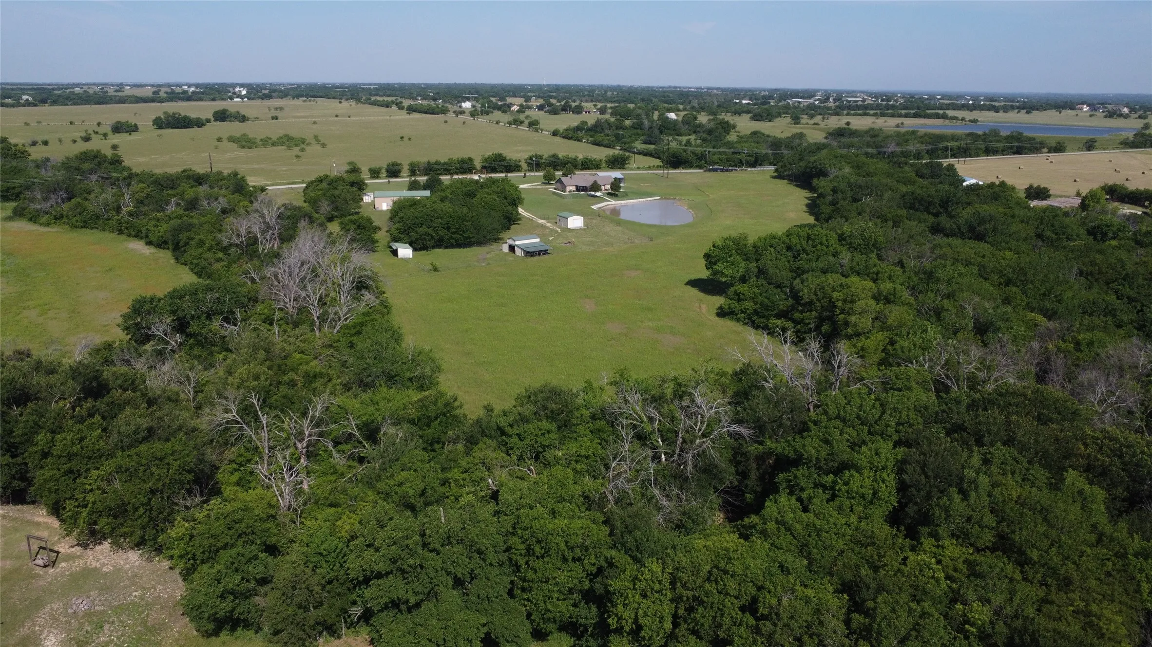 Single Family Residence For Sale in Denton County , 6490 Rector Road, Sanger, Texas 76266, 3 Bedroom, 2 Bathroom, 2 Garage spaces, 1,760 Sqft, built in 2008, mls#21273689, Real Estate Agent in Sanger, Homes For Sale in Denton county, Homes For Sale in Sanger, Realtor in Sanger Texas, Real Estate Brokerage Independent Realty Texas, Luminita Cordes Realtor