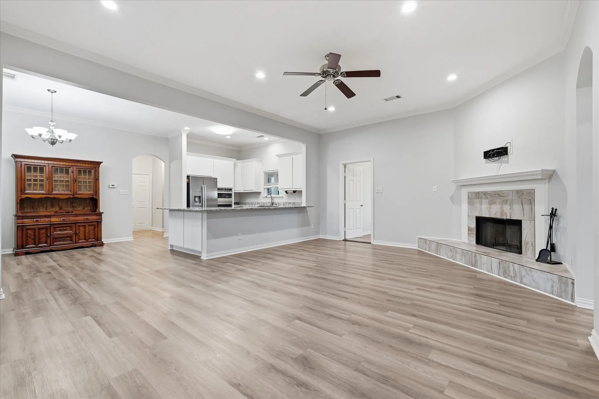 Single Family Residence For Sale in Denton County , 6490 Rector Road, Sanger, Texas 76266, 3 Bedroom, 2 Bathroom, 2 Garage spaces, 1,760 Sqft, built in 2008, mls#21273689, Real Estate Agent in Sanger, Homes For Sale in Denton county, Homes For Sale in Sanger, Realtor in Sanger Texas, Real Estate Brokerage Independent Realty Texas, Luminita Cordes Realtor