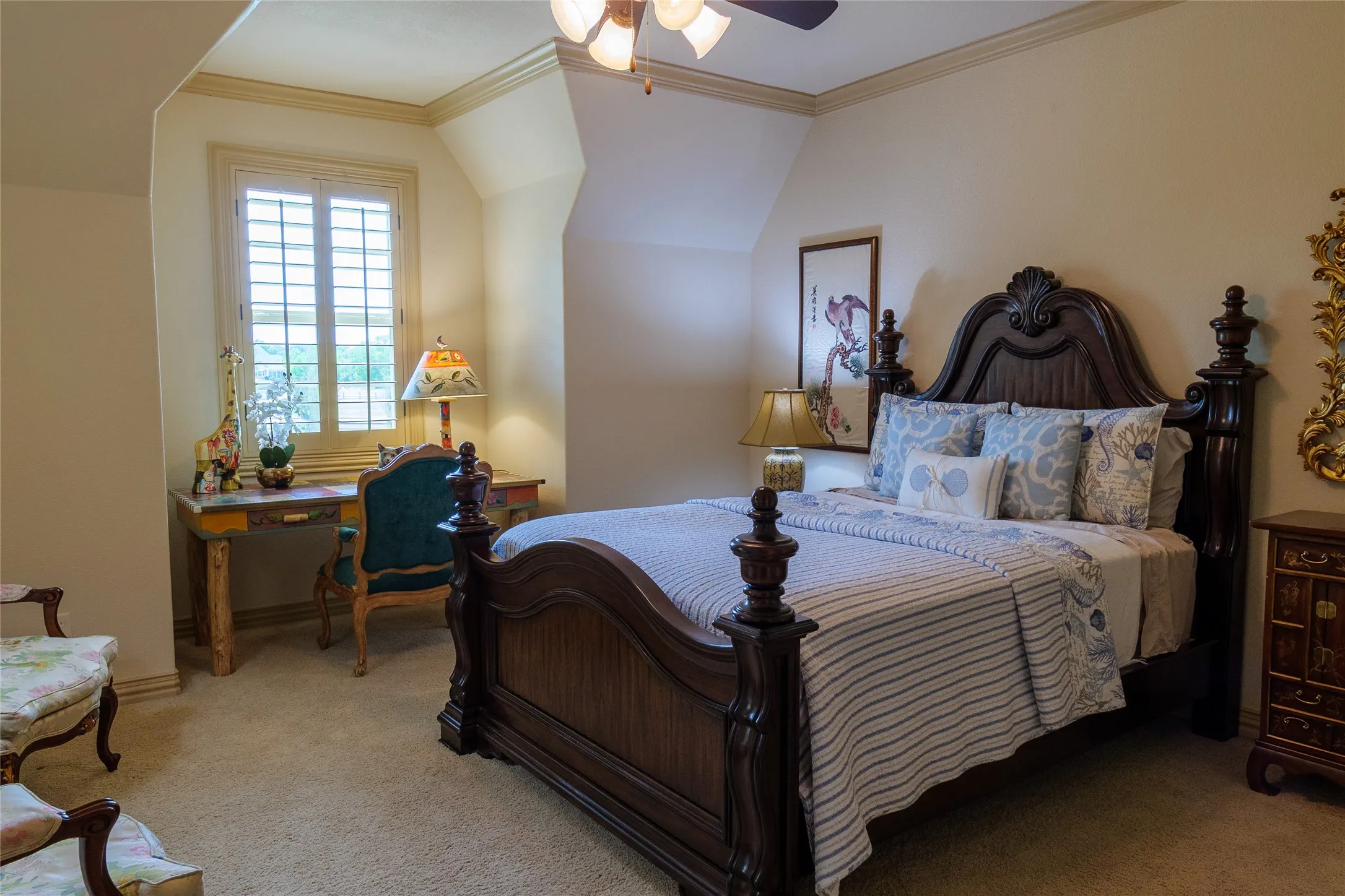 Main house secondary bedroom located downstairs