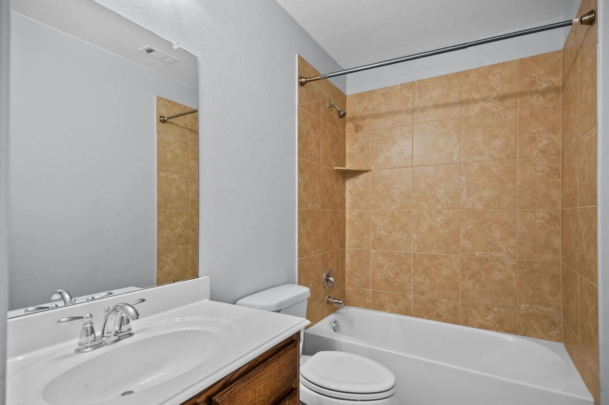 Full Bathroom #4 upstairs.