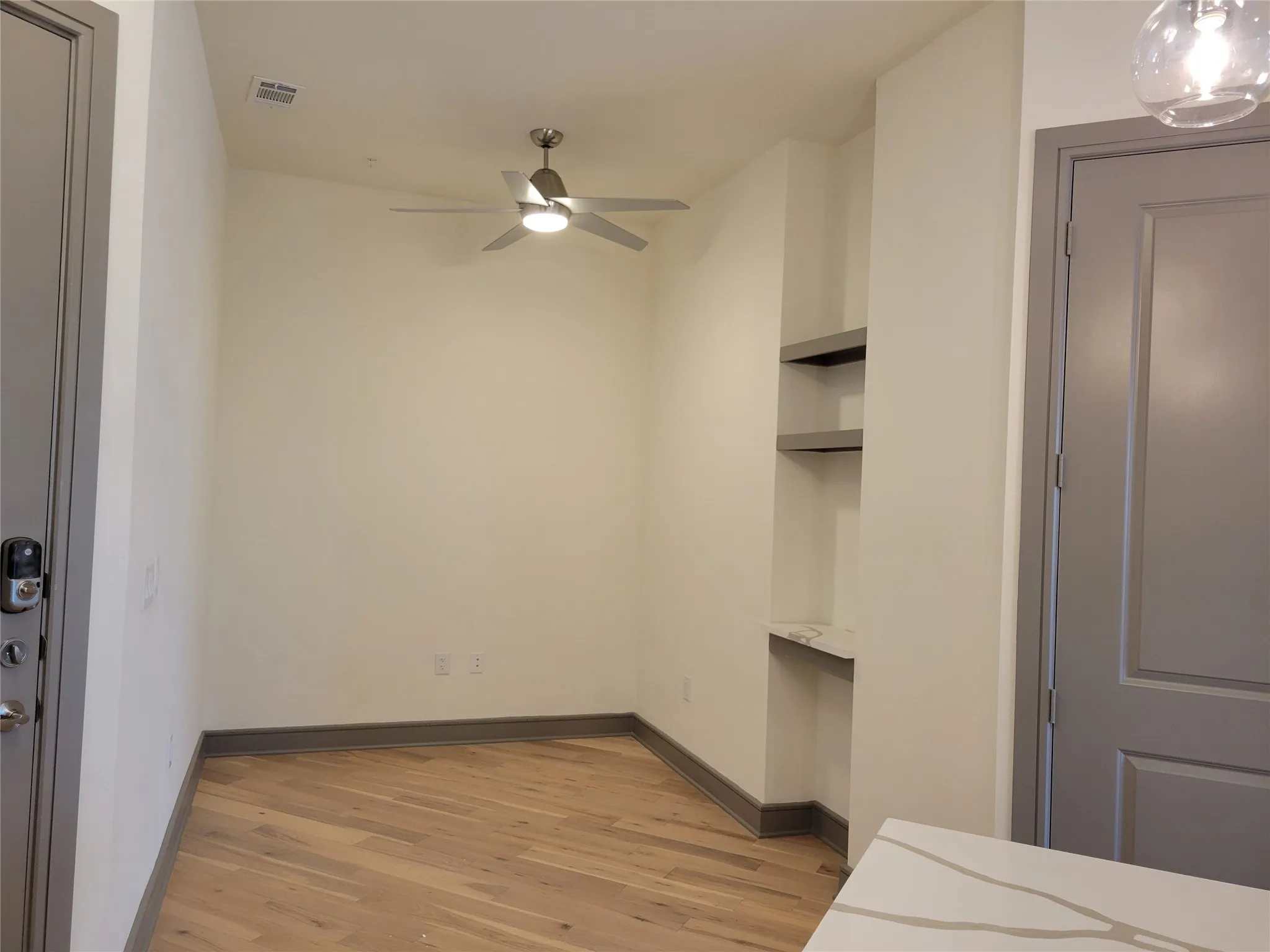 Condominium For Rent in Denton County , 2700 Old Denton Road 2257, Carrollton, Texas 75007, 2 Bedroom, 2 Bathroom, 2 Garage spaces, 1,339 Sqft, built in 2022, mls#21274371, Real Estate Agent in Carrollton, Homes For Rent in Denton county, Homes For Rent in Carrollton, Realtor in Carrollton Texas, Real Estate Brokerage Independent Realty Texas, Luminita Cordes Realtor