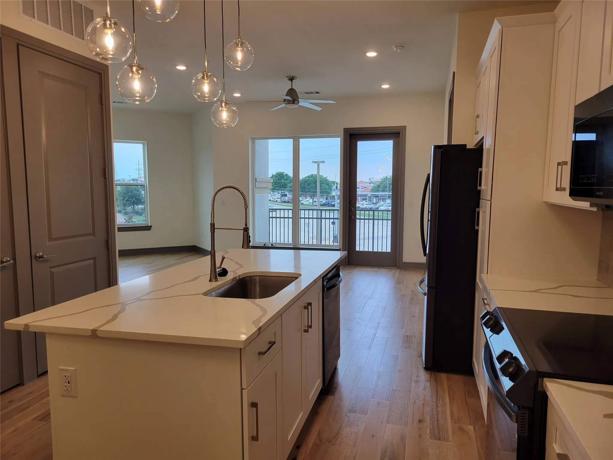 Condominium For Rent in Denton County , 2700 Old Denton Road 2257, Carrollton, Texas 75007, 2 Bedroom, 2 Bathroom, 2 Garage spaces, 1,339 Sqft, built in 2022, mls#21274371, Real Estate Agent in Carrollton, Homes For Rent in Denton county, Homes For Rent in Carrollton, Realtor in Carrollton Texas, Real Estate Brokerage Independent Realty Texas, Luminita Cordes Realtor