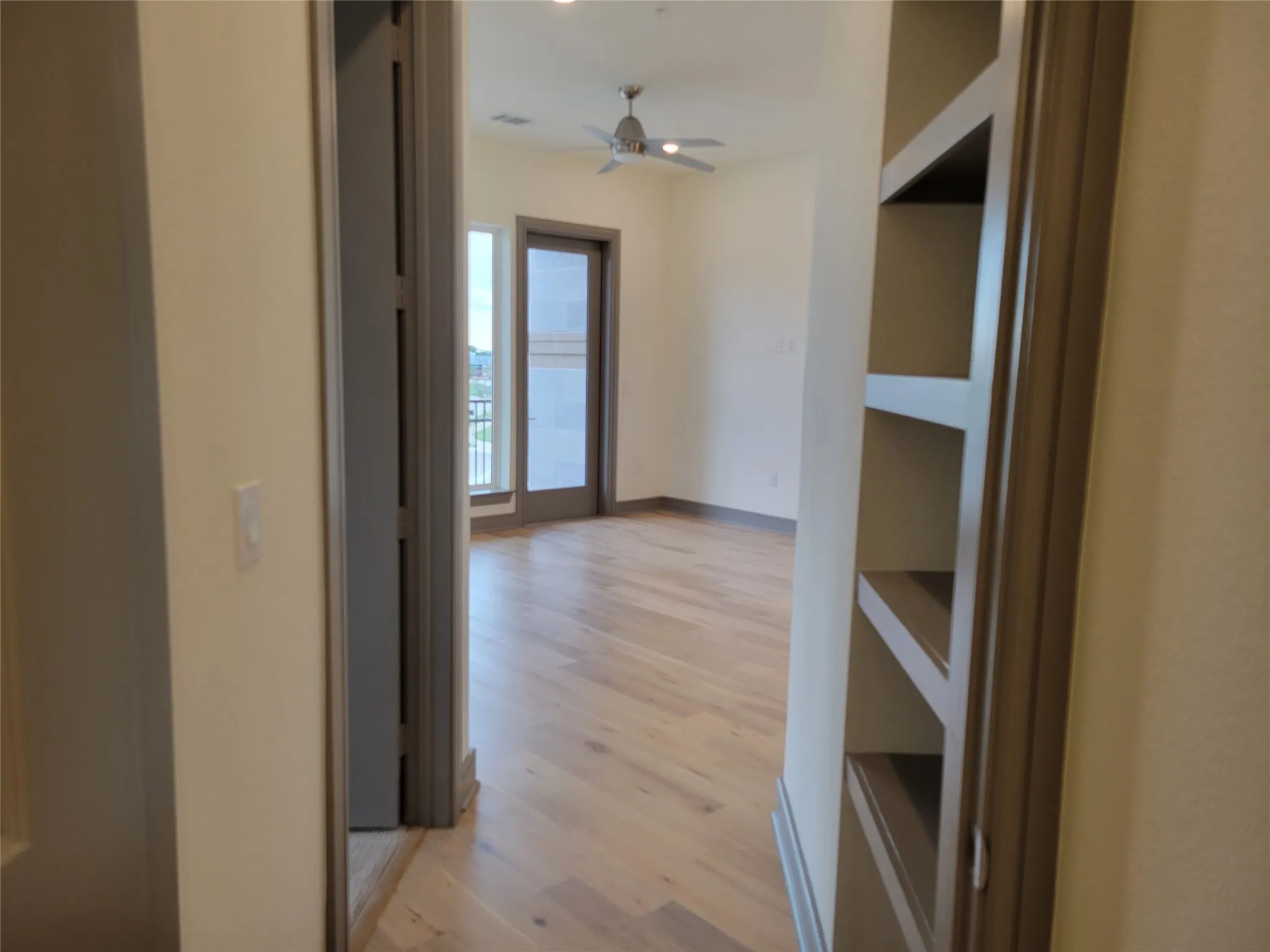 Condominium For Rent in Denton County , 2700 Old Denton Road 2257, Carrollton, Texas 75007, 2 Bedroom, 2 Bathroom, 2 Garage spaces, 1,339 Sqft, built in 2022, mls#21274371, Real Estate Agent in Carrollton, Homes For Rent in Denton county, Homes For Rent in Carrollton, Realtor in Carrollton Texas, Real Estate Brokerage Independent Realty Texas, Luminita Cordes Realtor
