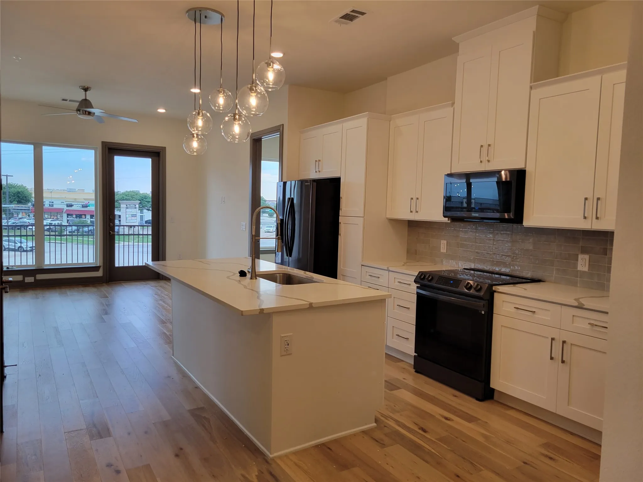 Condominium For Rent in Denton County , 2700 Old Denton Road 2257, Carrollton, Texas 75007, 2 Bedroom, 2 Bathroom, 2 Garage spaces, 1,339 Sqft, built in 2022, mls#21274371, Real Estate Agent in Carrollton, Homes For Rent in Denton county, Homes For Rent in Carrollton, Realtor in Carrollton Texas, Real Estate Brokerage Independent Realty Texas, Luminita Cordes Realtor