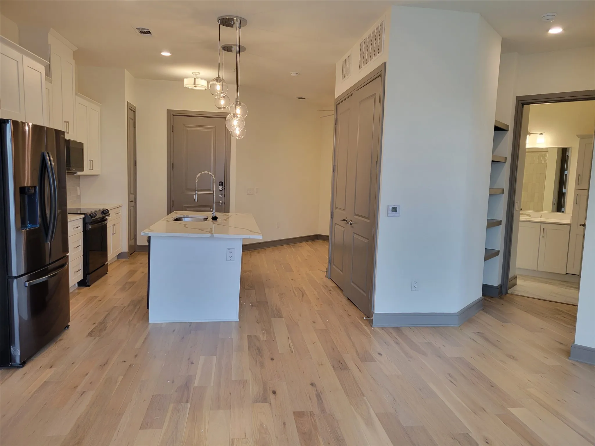 Condominium For Rent in Denton County , 2700 Old Denton Road 2257, Carrollton, Texas 75007, 2 Bedroom, 2 Bathroom, 2 Garage spaces, 1,339 Sqft, built in 2022, mls#21274371, Real Estate Agent in Carrollton, Homes For Rent in Denton county, Homes For Rent in Carrollton, Realtor in Carrollton Texas, Real Estate Brokerage Independent Realty Texas, Luminita Cordes Realtor