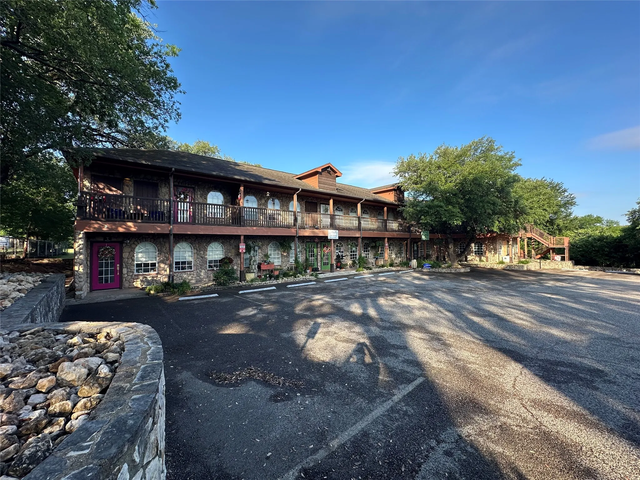 Office For Sale in Somervell County , 200 E Elm Street, Glen Rose, Texas 76043, 0, 0, Garage spaces, 0 Sqft, built in 2000, mls#21258565, Real Estate Agent in Glen Rose, Homes For Sale in Somervell county, Homes For Sale in Glen Rose, Realtor in Glen Rose Texas, Real Estate Brokerage Independent Realty Texas, Luminita Cordes Realtor