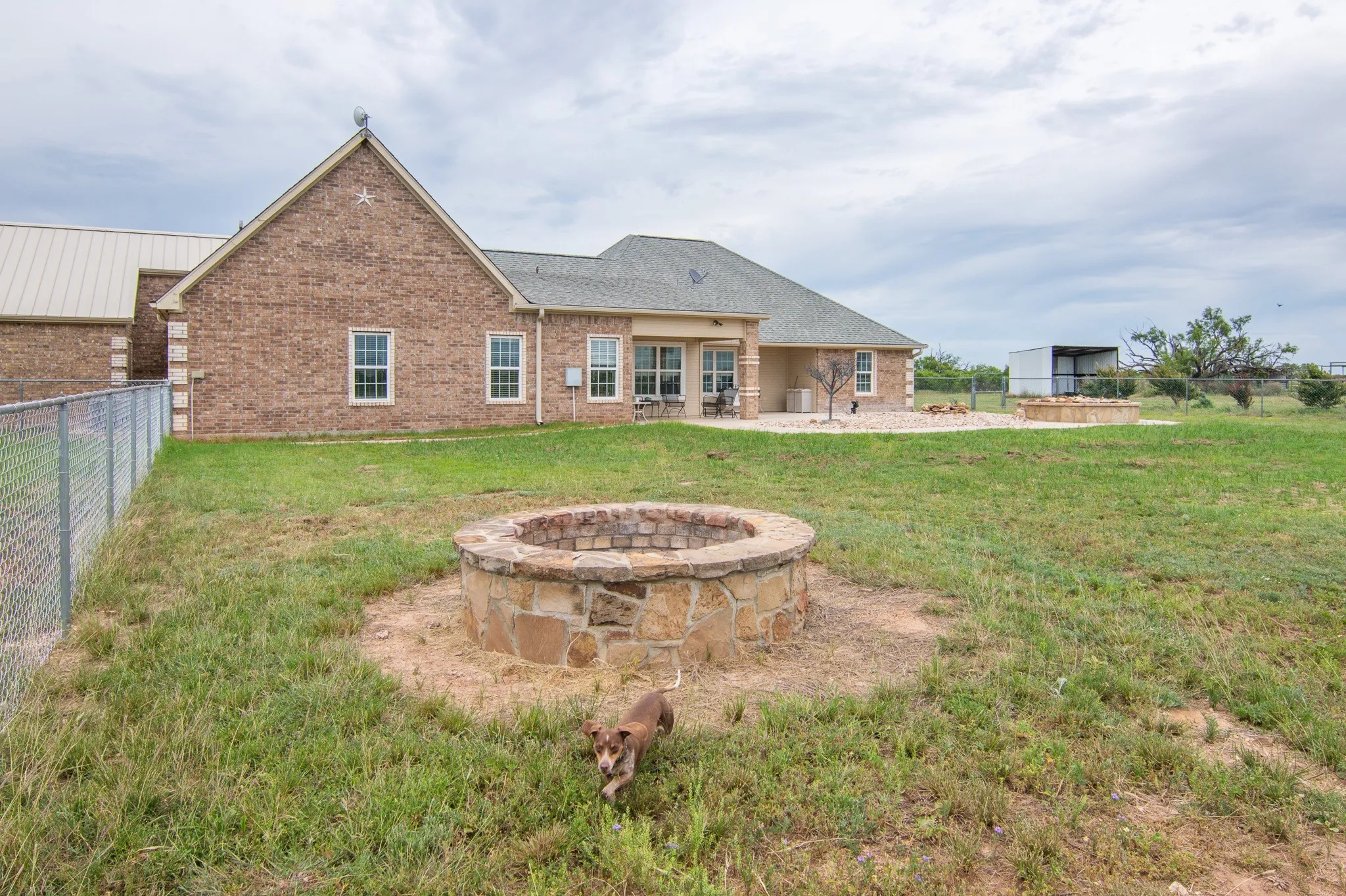 Farm For Sale in Brown County , 6187 Fm 586, Bangs, Texas 76823, 4 Bedroom, 3 Bathroom, 2 Garage spaces, 3,405 Sqft, built in 2007, mls#21274924, Real Estate Agent in Bangs, Homes For Sale in Brown county, Homes For Sale in Bangs, Realtor in Bangs Texas, Real Estate Brokerage Independent Realty Texas, Luminita Cordes Realtor