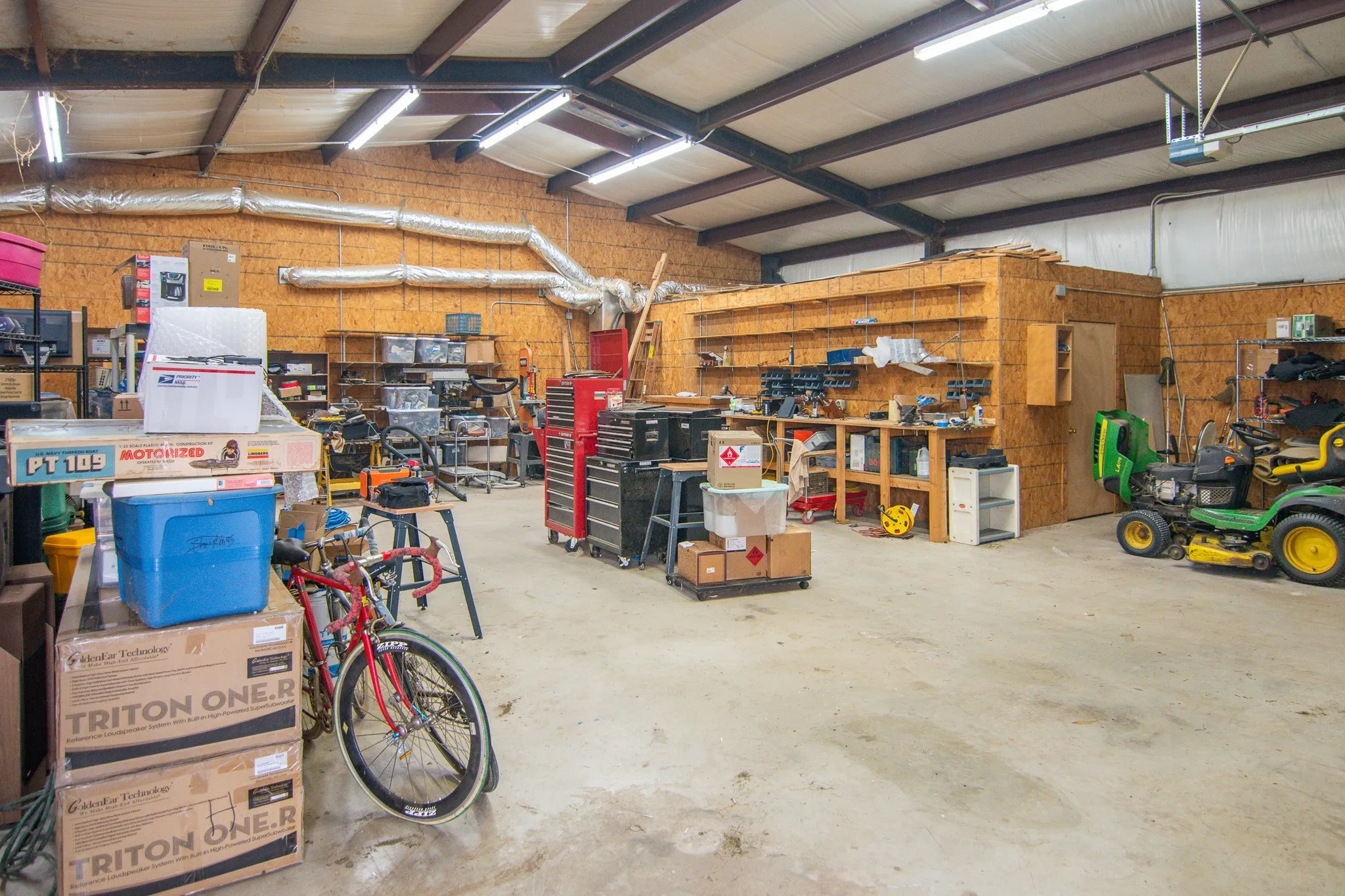 Farm For Sale in Brown County , 6187 Fm 586, Bangs, Texas 76823, 4 Bedroom, 3 Bathroom, 2 Garage spaces, 3,405 Sqft, built in 2007, mls#21274924, Real Estate Agent in Bangs, Homes For Sale in Brown county, Homes For Sale in Bangs, Realtor in Bangs Texas, Real Estate Brokerage Independent Realty Texas, Luminita Cordes Realtor