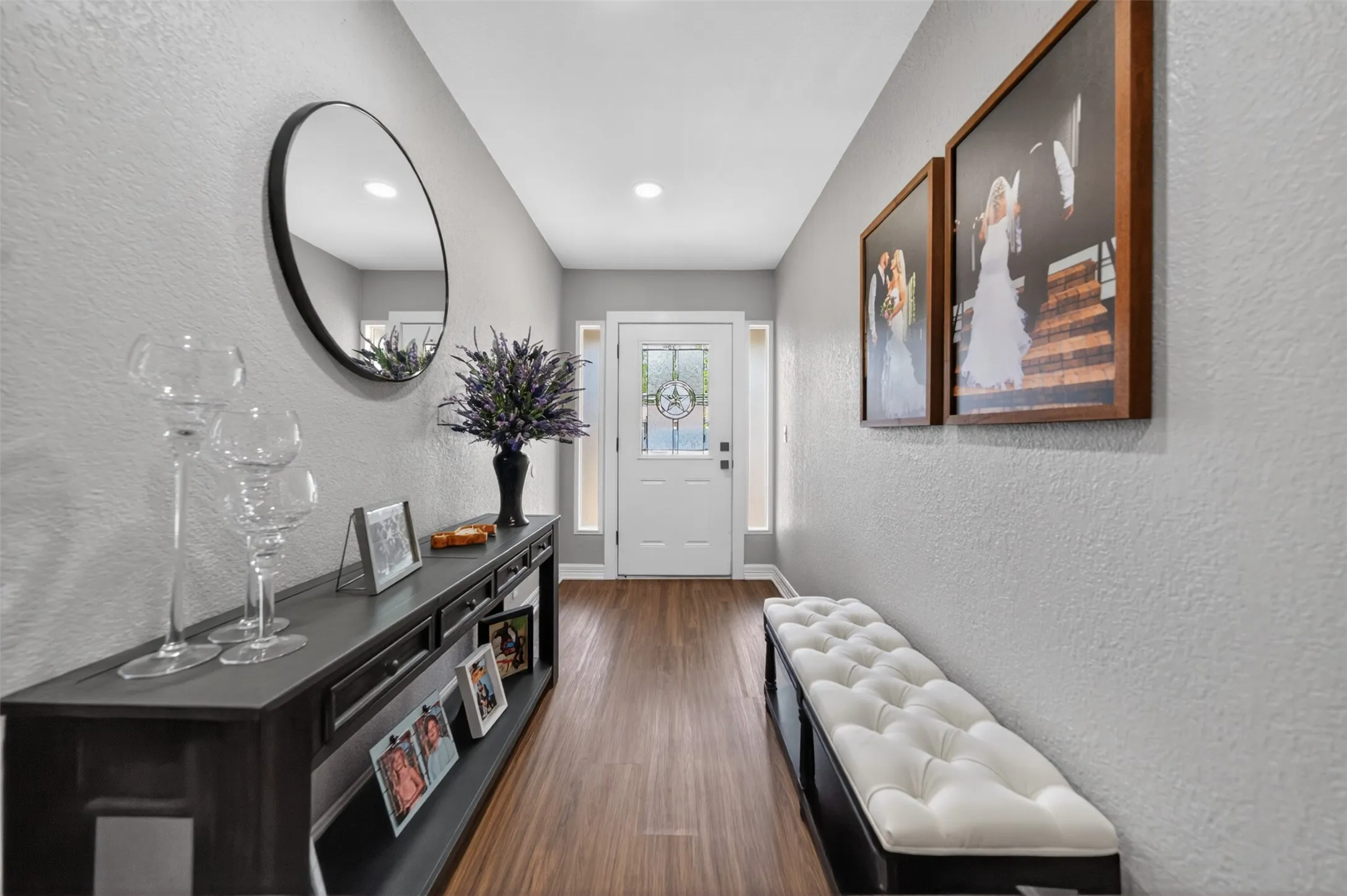 Single Family Residence For Sale in Henderson County , 614 Colonial Drive, Athens, Texas 75751, 4 Bedrooms, 2 Bathrooms, Garage spaces, 2,063 Sqft, built in 1977, Price $289,000, mls#21274873, Real Estate Agent in Athens, Homes For Sale in Henderson county, Homes For Sale in Athens, Realtor in Athens Texas, Real Estate Brokerage Independent Realty Texas, Luminita Cordes Realtor