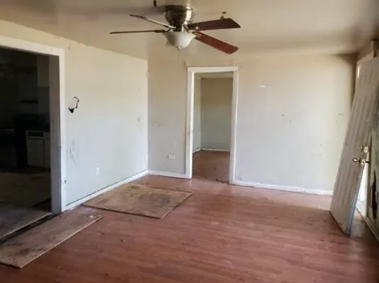 Single Family Residence For Sale in Taylor County , 918 Sammons Street, Abilene, Texas 79605, 2 Bedroom, 2 Bathroom, Garage spaces, 1,140 Sqft, built in 1960, mls#21273881, Real Estate Agent in Abilene, Homes For Sale in Taylor county, Homes For Sale in Abilene, Realtor in Abilene Texas, Real Estate Brokerage Independent Realty Texas, Luminita Cordes Realtor
