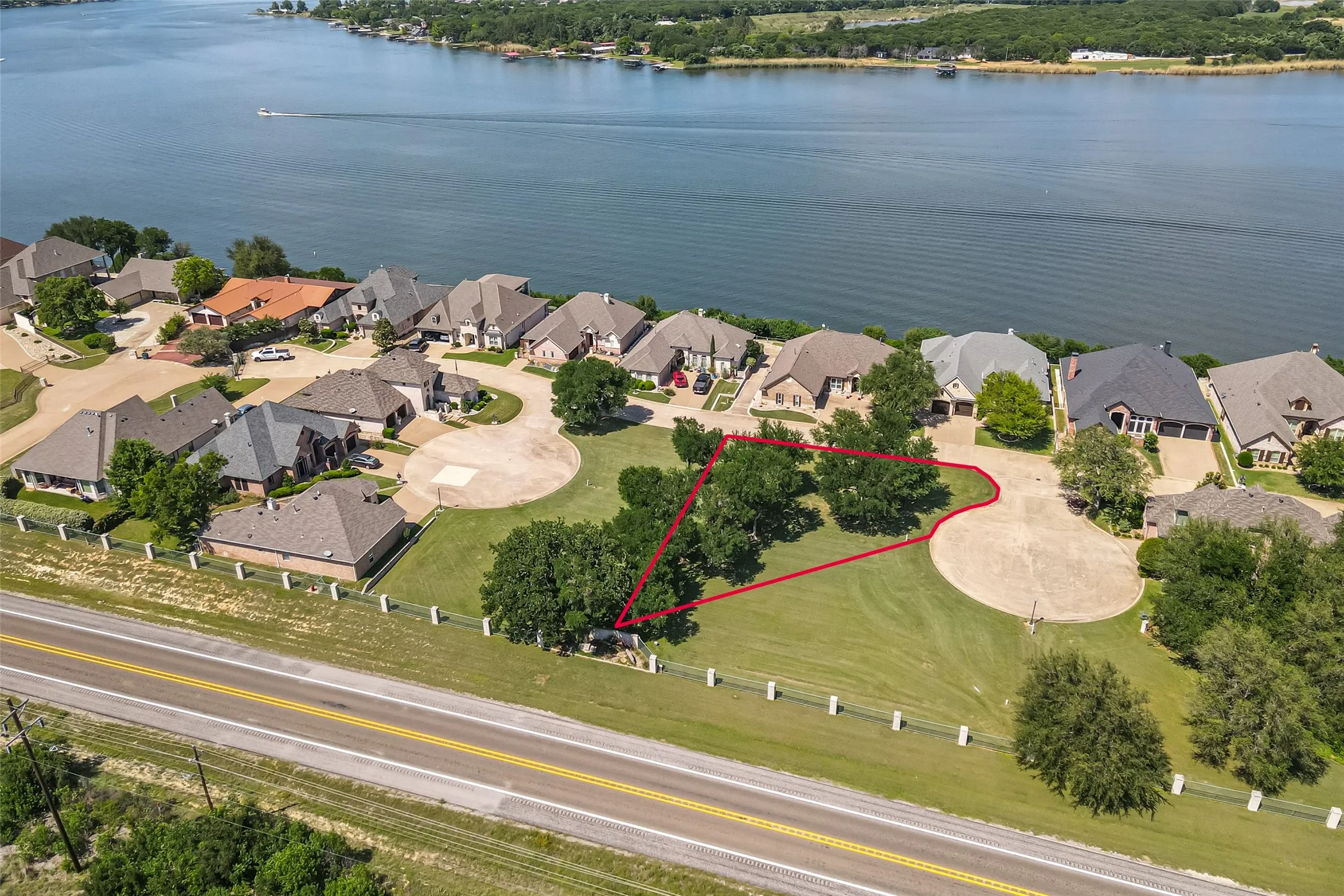 Improved Land For Sale in Hood County , 7002 Granite Bluff, Granbury, Texas 76048, 0, 0, Garage spaces, 0 Sqft, built in 0, Price $80,000, mls#21273361, Real Estate Agent in Granbury, Homes For Sale in Hood county, Homes For Sale in Granbury, Realtor in Granbury Texas, Real Estate Brokerage Independent Realty Texas, Luminita Cordes Realtor