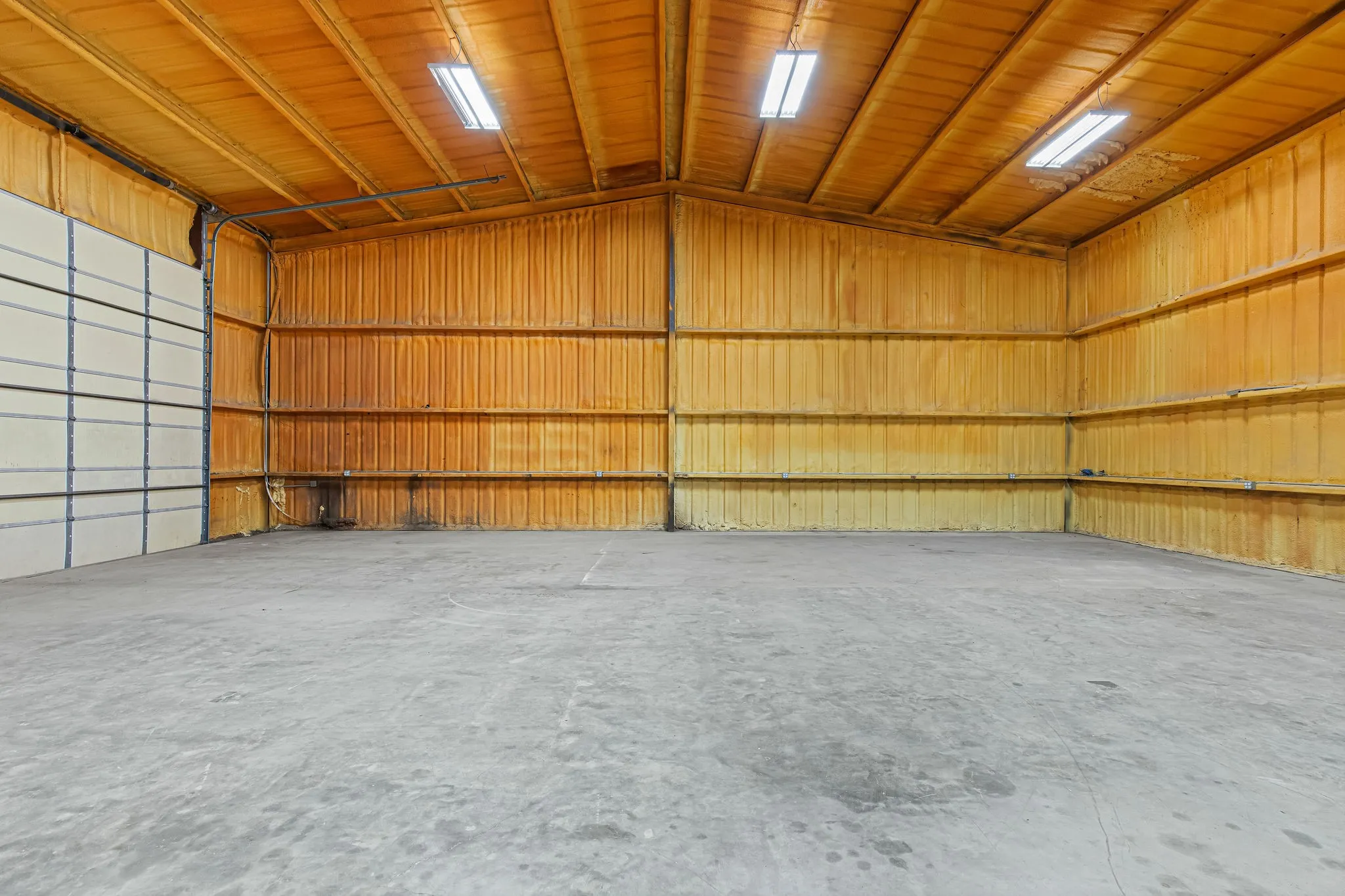Warehouse For Rent in Wise County , 2601 S Highway 287 600, Decatur, Texas 76234, 0, 0, Garage spaces, 0 Sqft, built in 1975, Price $2,100, mls#21274965, Real Estate Agent in Decatur, Homes For Rent in Wise county, Homes For Rent in Decatur, Realtor in Decatur Texas, Real Estate Brokerage Independent Realty Texas, Luminita Cordes Realtor