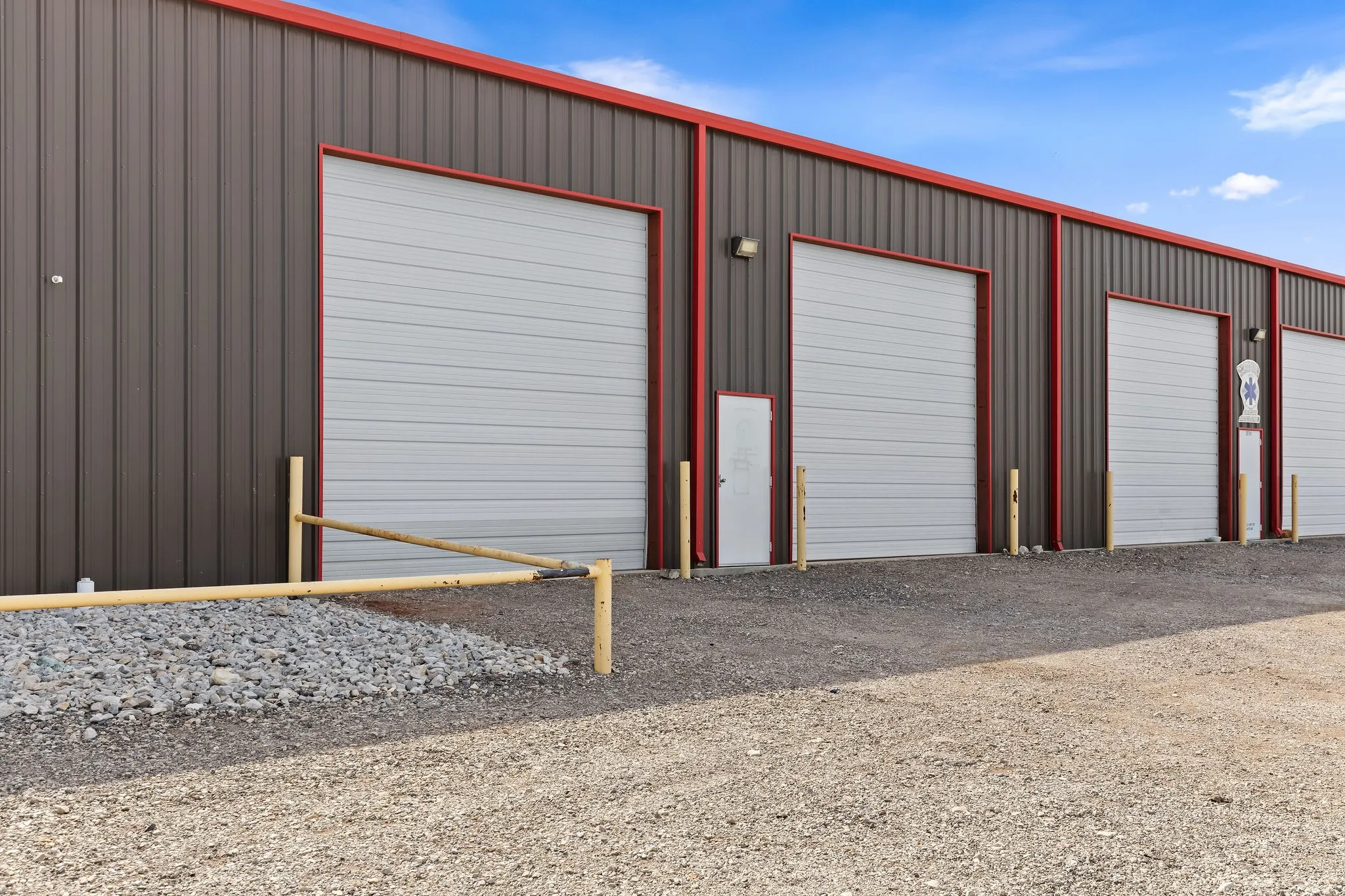 Warehouse For Rent in Wise County , 2601 S Highway 287 500, Decatur, Texas 76234, 0, 0, Garage spaces, 0 Sqft, built in 1975, Price $2,100, mls#21271089, Real Estate Agent in Decatur, Homes For Rent in Wise county, Homes For Rent in Decatur, Realtor in Decatur Texas, Real Estate Brokerage Independent Realty Texas, Luminita Cordes Realtor