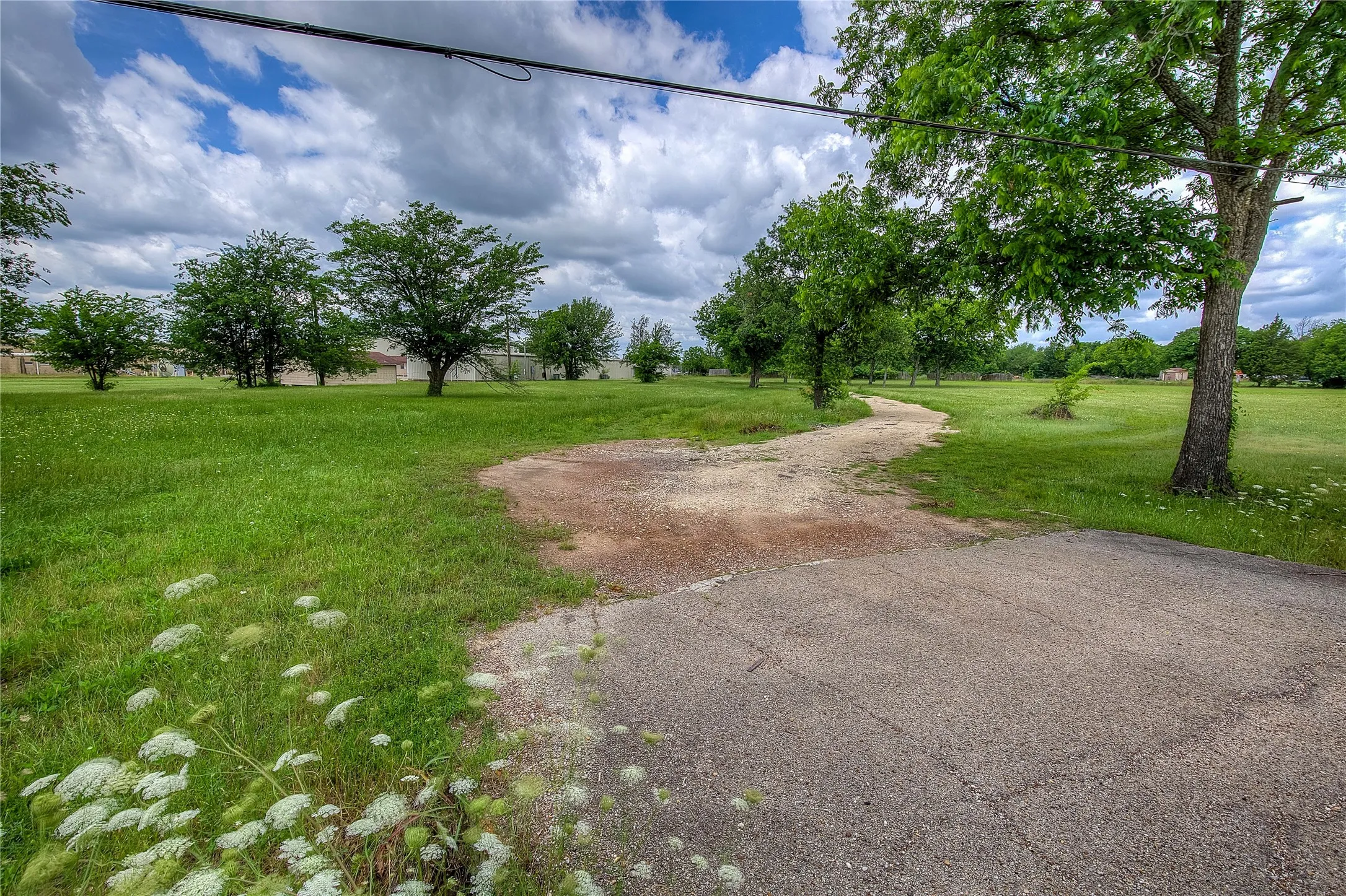 Unimproved Land For Sale in Hunt County , 221 Maple Street, Commerce, Texas 75428, 0, 0, Garage spaces, 0 Sqft, built in 0, mls#21274991, Real Estate Agent in Commerce, Homes For Sale in Hunt county, Homes For Sale in Commerce, Realtor in Commerce Texas, Real Estate Brokerage Independent Realty Texas, Luminita Cordes Realtor