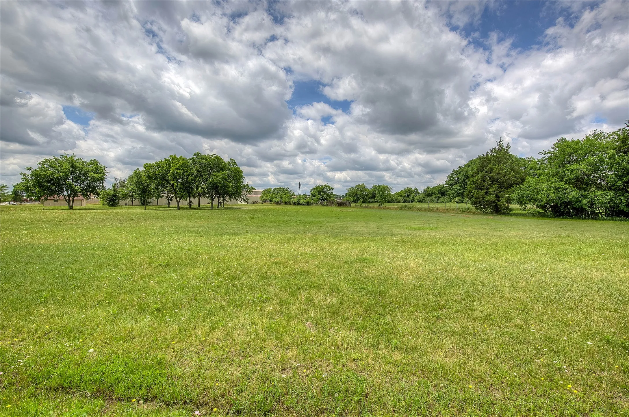 Unimproved Land For Sale in Hunt County , 221 Maple Street, Commerce, Texas 75428, 0, 0, Garage spaces, 0 Sqft, built in 0, mls#21274991, Real Estate Agent in Commerce, Homes For Sale in Hunt county, Homes For Sale in Commerce, Realtor in Commerce Texas, Real Estate Brokerage Independent Realty Texas, Luminita Cordes Realtor