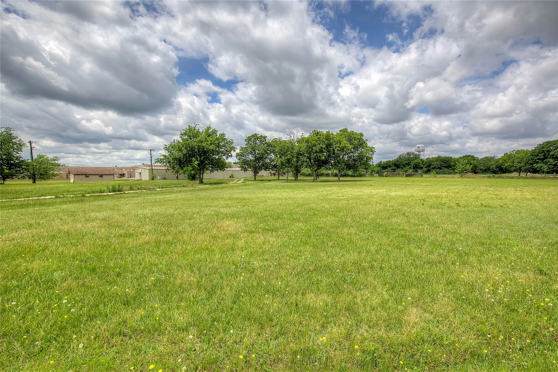 Unimproved Land For Sale in Hunt County , 221 Maple Street, Commerce, Texas 75428, 0, 0, Garage spaces, 0 Sqft, built in 0, mls#21274991, Real Estate Agent in Commerce, Homes For Sale in Hunt county, Homes For Sale in Commerce, Realtor in Commerce Texas, Real Estate Brokerage Independent Realty Texas, Luminita Cordes Realtor