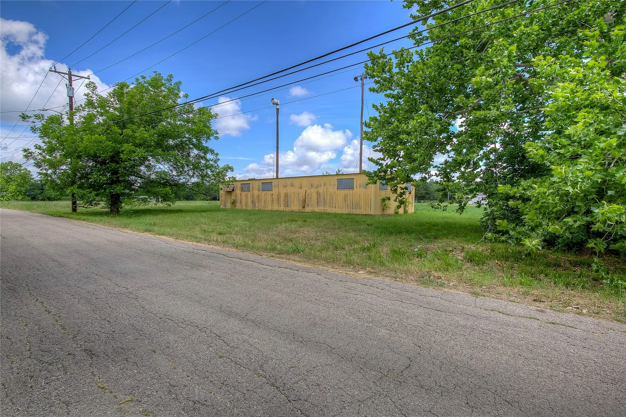 Unimproved Land For Sale in Hunt County , 414 N Neal Street, Commerce, Texas 75428, 0, 0, Garage spaces, 0 Sqft, built in 0, mls#21275034, Real Estate Agent in Commerce, Homes For Sale in Hunt county, Homes For Sale in Commerce, Realtor in Commerce Texas, Real Estate Brokerage Independent Realty Texas, Luminita Cordes Realtor