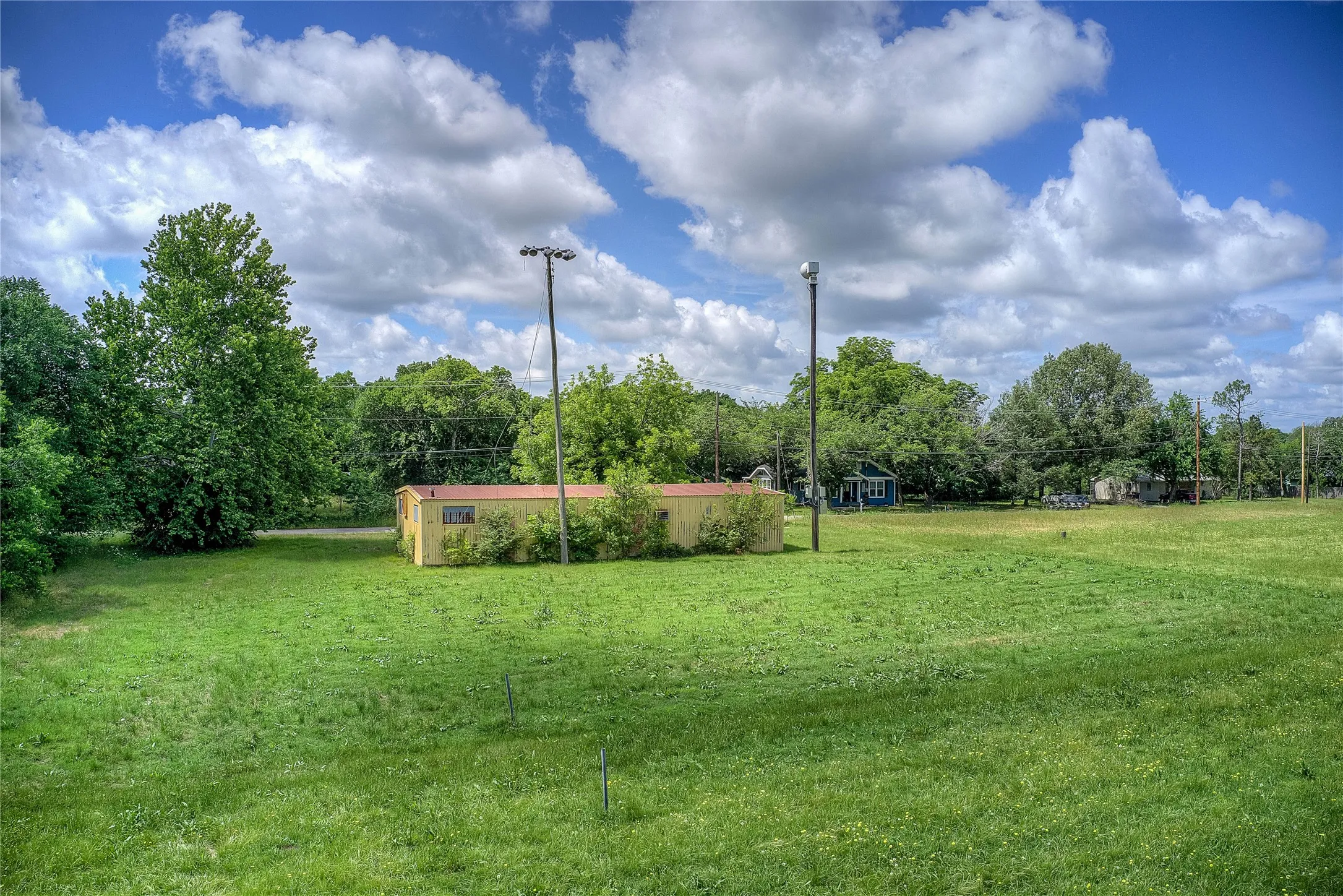 Unimproved Land For Sale in Hunt County , 414 N Neal Street, Commerce, Texas 75428, 0, 0, Garage spaces, 0 Sqft, built in 0, mls#21275034, Real Estate Agent in Commerce, Homes For Sale in Hunt county, Homes For Sale in Commerce, Realtor in Commerce Texas, Real Estate Brokerage Independent Realty Texas, Luminita Cordes Realtor