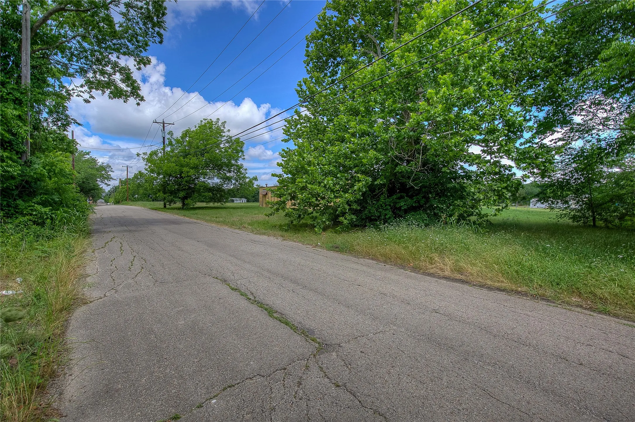 Unimproved Land For Sale in Hunt County , 414 N Neal Street, Commerce, Texas 75428, 0, 0, Garage spaces, 0 Sqft, built in 0, mls#21275034, Real Estate Agent in Commerce, Homes For Sale in Hunt county, Homes For Sale in Commerce, Realtor in Commerce Texas, Real Estate Brokerage Independent Realty Texas, Luminita Cordes Realtor