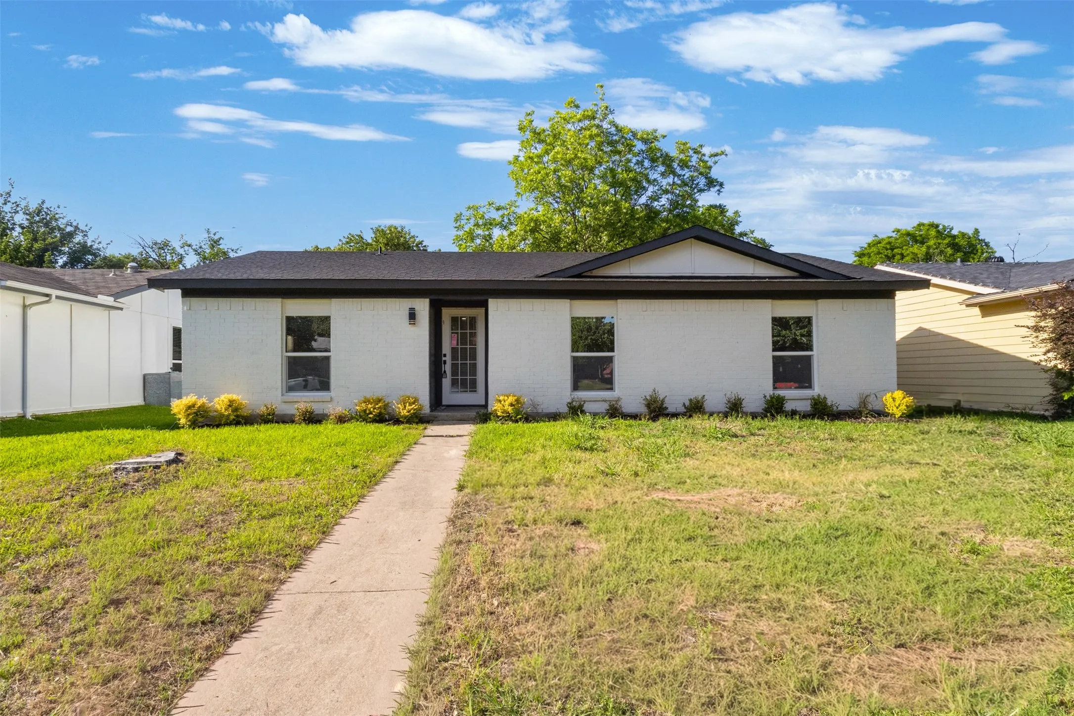 Single Family Residence For Rent in Collin County , 913 Roaming Road Drive, Allen, Texas 75002, 4 Bedroom, 3 Bathroom, Garage spaces, 1,128 Sqft, built in 1971, mls#21275044, Real Estate Agent in Allen, Homes For Rent in Collin county, Homes For Rent in Allen, Realtor in Allen Texas, Real Estate Brokerage Independent Realty Texas, Luminita Cordes Realtor