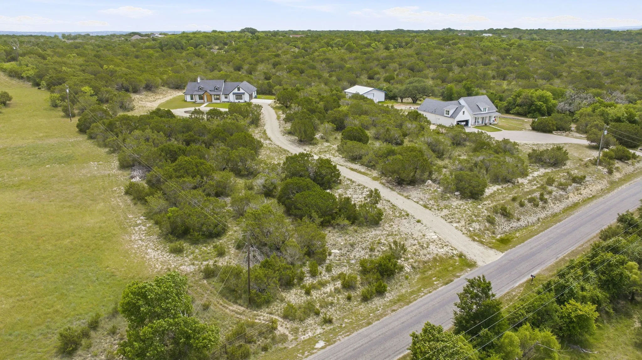 Single Family Residence For Sale in Erath County , 2025 Schooner Way, Bluff Dale, Texas 76433, 3 Bedroom, 3 Bathroom, 2 Garage spaces, 2,334 Sqft, built in 2024, mls#21273709, Real Estate Agent in Bluff Dale, Homes For Sale in Erath county, Homes For Sale in Bluff Dale, Realtor in Bluff Dale Texas, Real Estate Brokerage Independent Realty Texas, Luminita Cordes Realtor