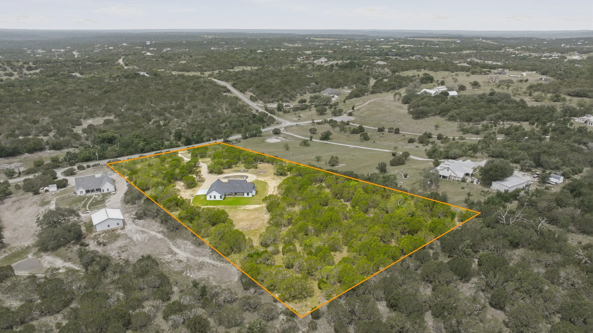 Single Family Residence For Sale in Erath County , 2025 Schooner Way, Bluff Dale, Texas 76433, 3 Bedroom, 3 Bathroom, 2 Garage spaces, 2,334 Sqft, built in 2024, mls#21273709, Real Estate Agent in Bluff Dale, Homes For Sale in Erath county, Homes For Sale in Bluff Dale, Realtor in Bluff Dale Texas, Real Estate Brokerage Independent Realty Texas, Luminita Cordes Realtor
