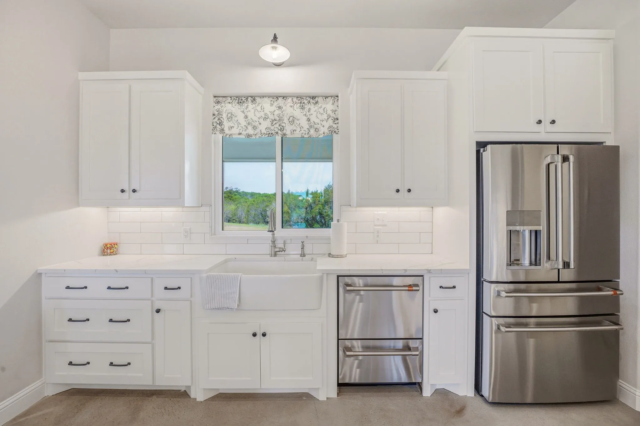 Single Family Residence For Sale in Erath County , 2025 Schooner Way, Bluff Dale, Texas 76433, 3 Bedroom, 3 Bathroom, 2 Garage spaces, 2,334 Sqft, built in 2024, mls#21273709, Real Estate Agent in Bluff Dale, Homes For Sale in Erath county, Homes For Sale in Bluff Dale, Realtor in Bluff Dale Texas, Real Estate Brokerage Independent Realty Texas, Luminita Cordes Realtor