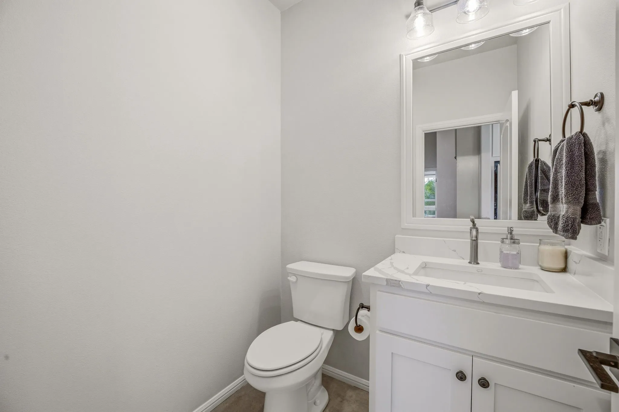 Half bath off Mud Room