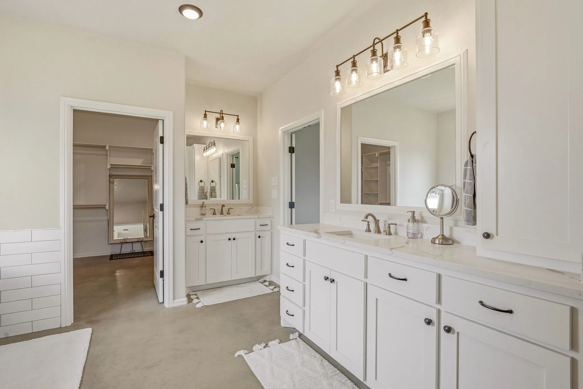 Single Family Residence For Sale in Erath County , 2025 Schooner Way, Bluff Dale, Texas 76433, 3 Bedroom, 3 Bathroom, 2 Garage spaces, 2,334 Sqft, built in 2024, mls#21273709, Real Estate Agent in Bluff Dale, Homes For Sale in Erath county, Homes For Sale in Bluff Dale, Realtor in Bluff Dale Texas, Real Estate Brokerage Independent Realty Texas, Luminita Cordes Realtor