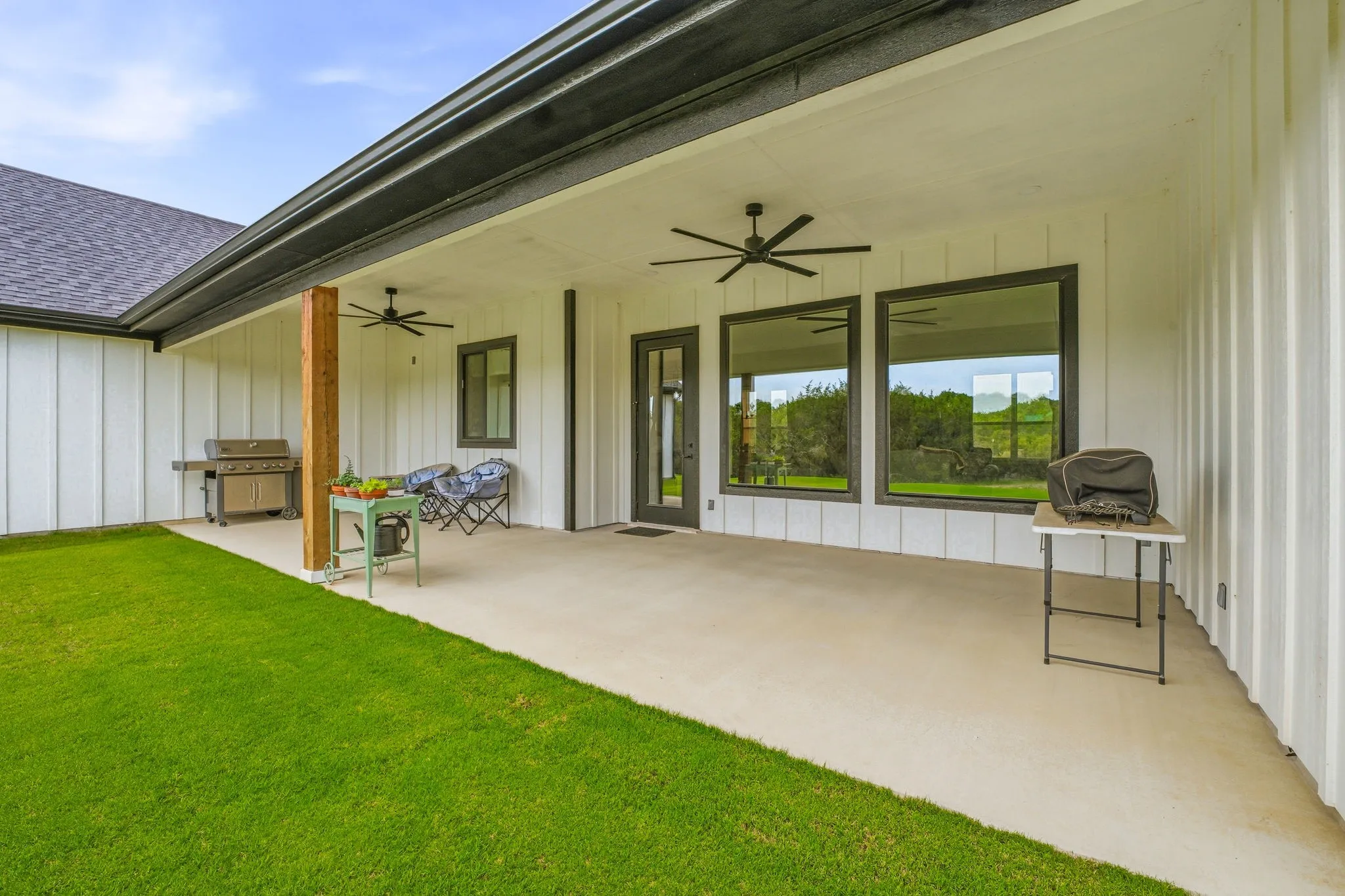 Single Family Residence For Sale in Erath County , 2025 Schooner Way, Bluff Dale, Texas 76433, 3 Bedroom, 3 Bathroom, 2 Garage spaces, 2,334 Sqft, built in 2024, mls#21273709, Real Estate Agent in Bluff Dale, Homes For Sale in Erath county, Homes For Sale in Bluff Dale, Realtor in Bluff Dale Texas, Real Estate Brokerage Independent Realty Texas, Luminita Cordes Realtor