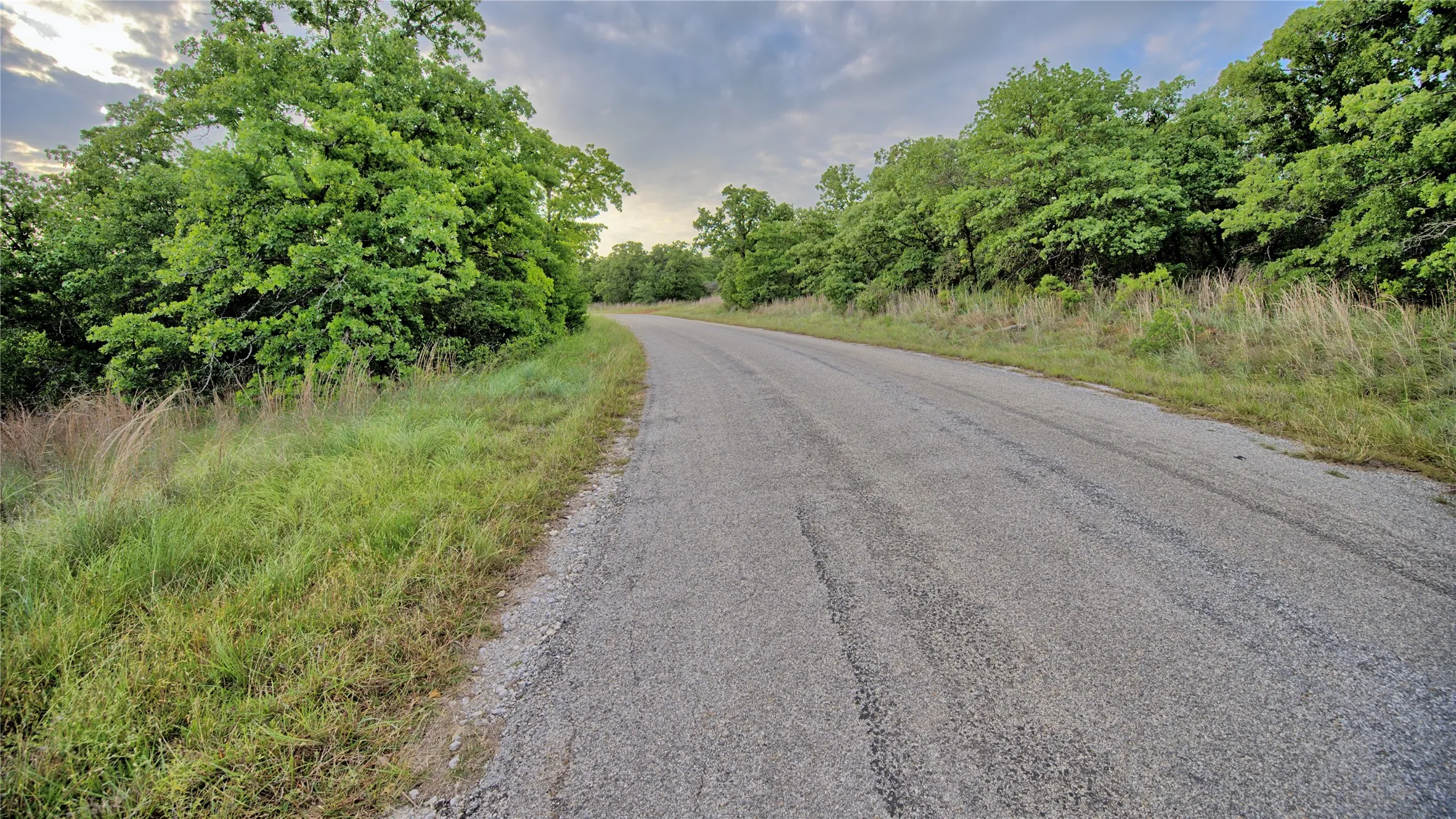 Unimproved Land For Sale in Montague County , TBD Scenic Hill Drive, Bowie, Texas 76230, 0, 0, Garage spaces, 0 Sqft, built in 0, Price $285,000, mls#21275075, Real Estate Agent in Bowie, Homes For Sale in Montague county, Homes For Sale in Bowie, Realtor in Bowie Texas, Real Estate Brokerage Independent Realty Texas, Luminita Cordes Realtor
