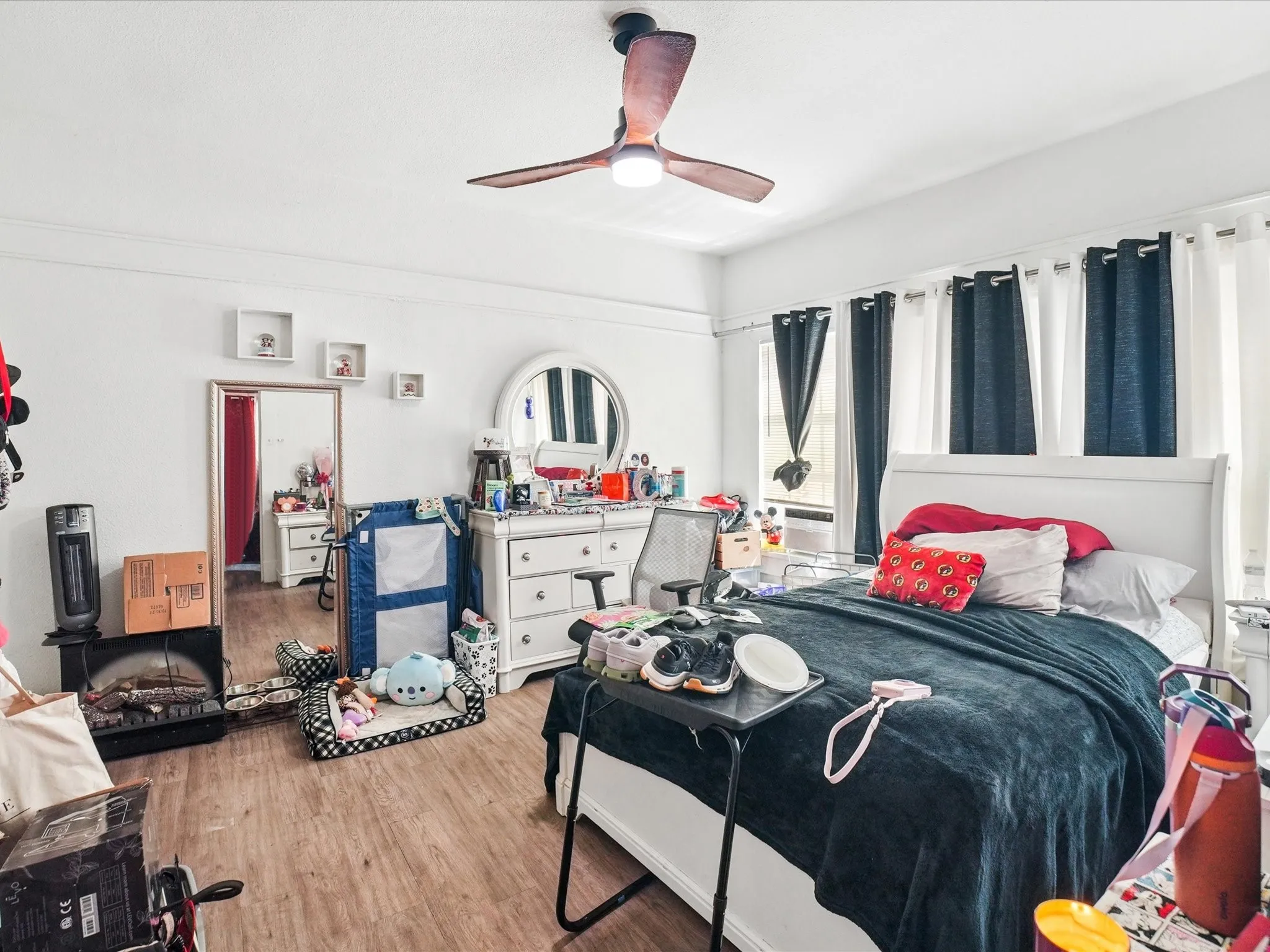 Triplex For Sale in Dallas County , 503 E 6th Street, Dallas, Texas 75203, 6 Bedroom, 3 Bathroom, Garage spaces, 0 Sqft, built in 1921, mls#21273908, Real Estate Agent in Dallas, Homes For Sale in Dallas county, Homes For Sale in Dallas, Realtor in Dallas Texas, Real Estate Brokerage Independent Realty Texas, Luminita Cordes Realtor