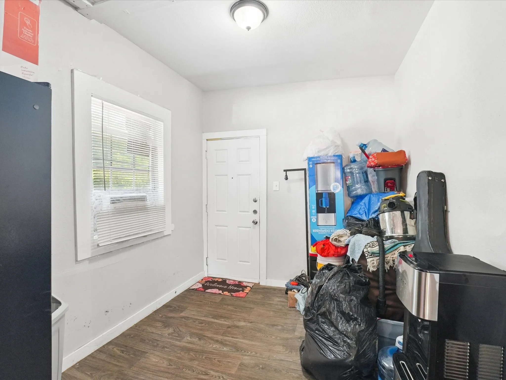 Triplex For Sale in Dallas County , 503 E 6th Street, Dallas, Texas 75203, 6 Bedroom, 3 Bathroom, Garage spaces, 0 Sqft, built in 1921, mls#21273908, Real Estate Agent in Dallas, Homes For Sale in Dallas county, Homes For Sale in Dallas, Realtor in Dallas Texas, Real Estate Brokerage Independent Realty Texas, Luminita Cordes Realtor