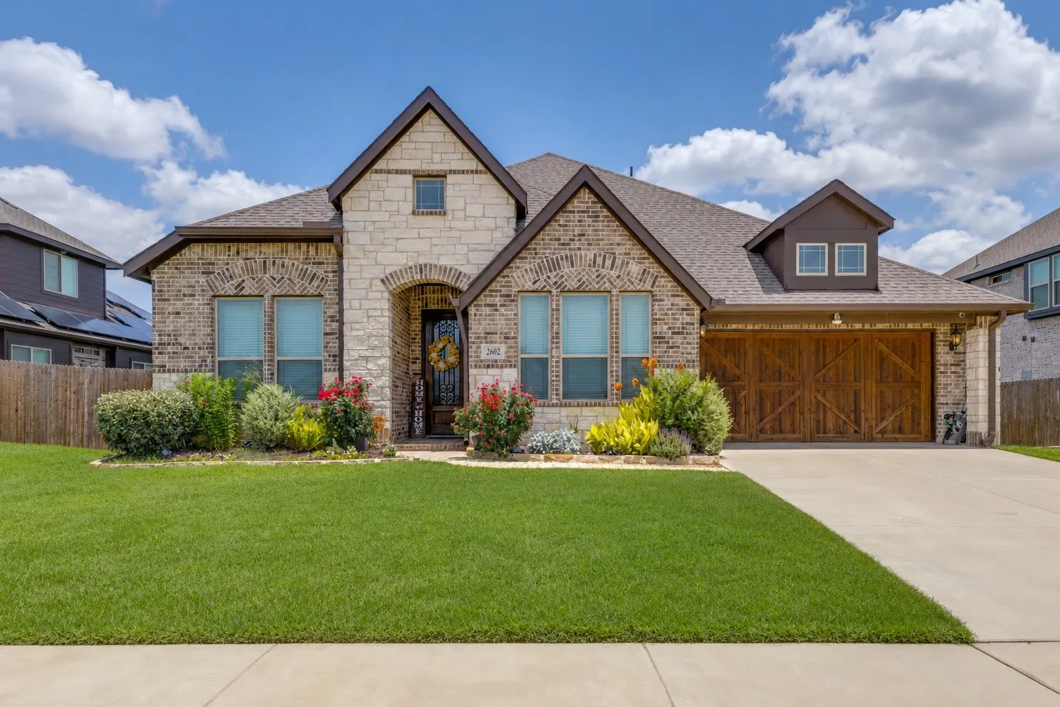 Single Family Residence For Sale in Tarrant County , 2602 Geer Lane, Mansfield, Texas 76063, 4 Bedroom, 3 Bathroom, 2 Garage spaces, 2,560 Sqft, built in 2021, mls#21274967, Real Estate Agent in Mansfield, Homes For Sale in Tarrant county, Homes For Sale in Mansfield, Realtor in Mansfield Texas, Real Estate Brokerage Independent Realty Texas, Luminita Cordes Realtor