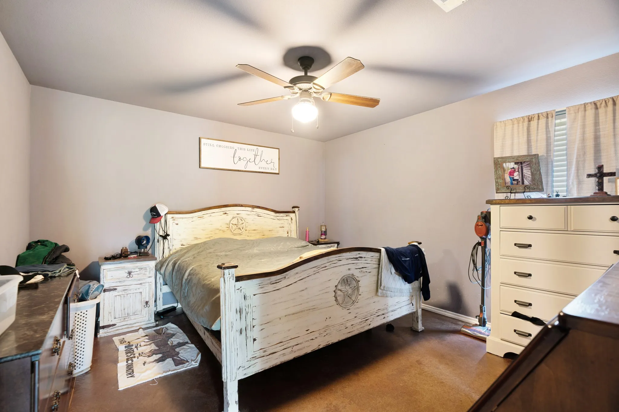 Single Family Residence For Sale in Lamar County , 1890 County Road 34520, Sumner, Texas 75486, 3 Bedroom, 2 Bathroom, Garage spaces, 1,459 Sqft, built in 2016, mls#21272068, Real Estate Agent in Sumner, Homes For Sale in Lamar county, Homes For Sale in Sumner, Realtor in Sumner Texas, Real Estate Brokerage Independent Realty Texas, Luminita Cordes Realtor