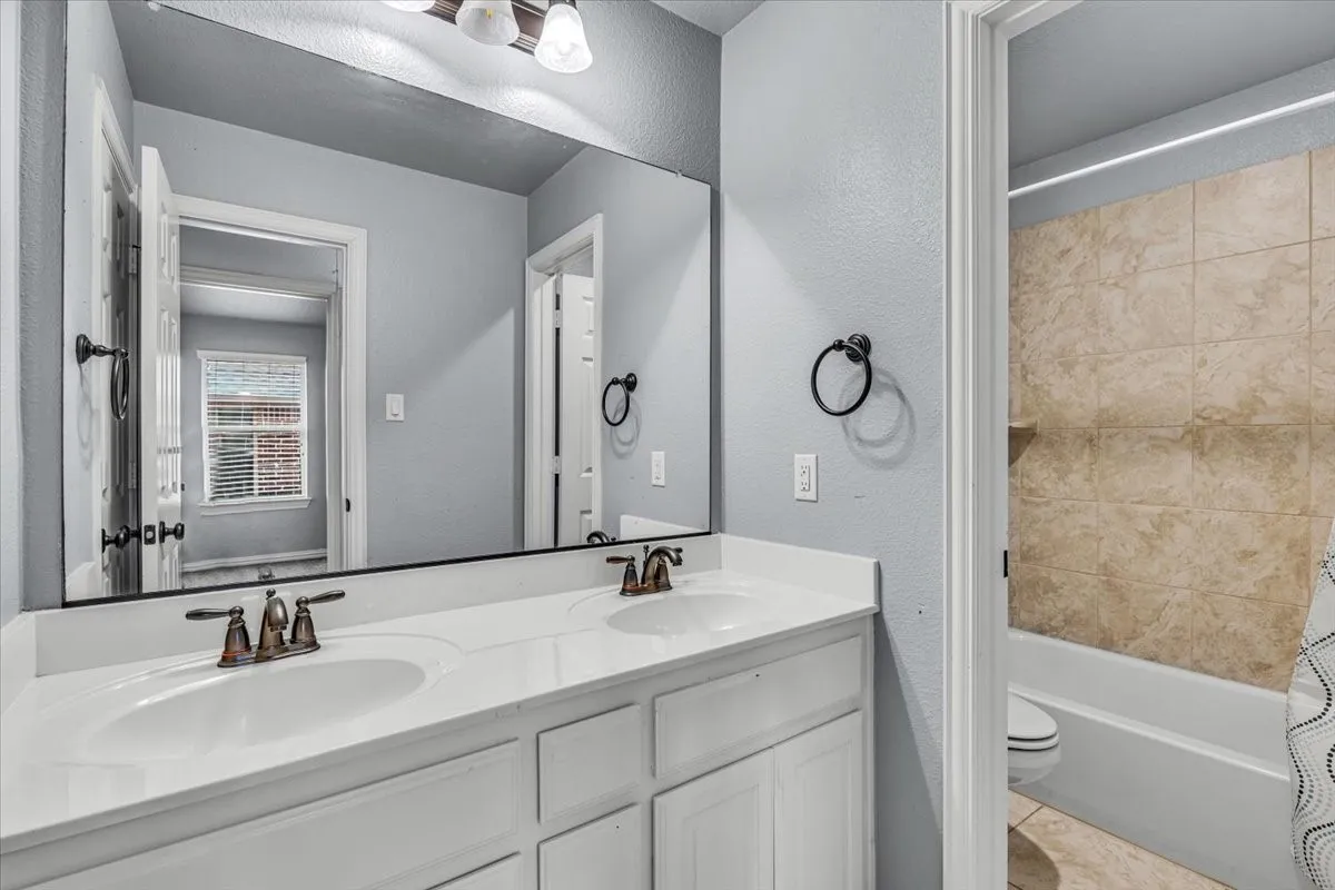 Single Family Residence For Rent in Denton County , 6365 Bear Lake Road, Frisco, Texas 75036, 4 Bedroom, 3 Bathroom, 2 Garage spaces, 3,245 Sqft, built in 2013, mls#21275163, Real Estate Agent in Frisco, Homes For Rent in Denton county, Homes For Rent in Frisco, Realtor in Frisco Texas, Real Estate Brokerage Independent Realty Texas, Luminita Cordes Realtor