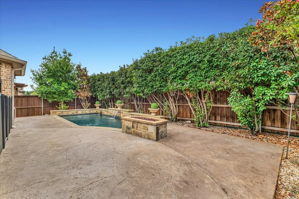 Single Family Residence For Rent in Denton County , 6365 Bear Lake Road, Frisco, Texas 75036, 4 Bedroom, 3 Bathroom, 2 Garage spaces, 3,245 Sqft, built in 2013, mls#21275163, Real Estate Agent in Frisco, Homes For Rent in Denton county, Homes For Rent in Frisco, Realtor in Frisco Texas, Real Estate Brokerage Independent Realty Texas, Luminita Cordes Realtor