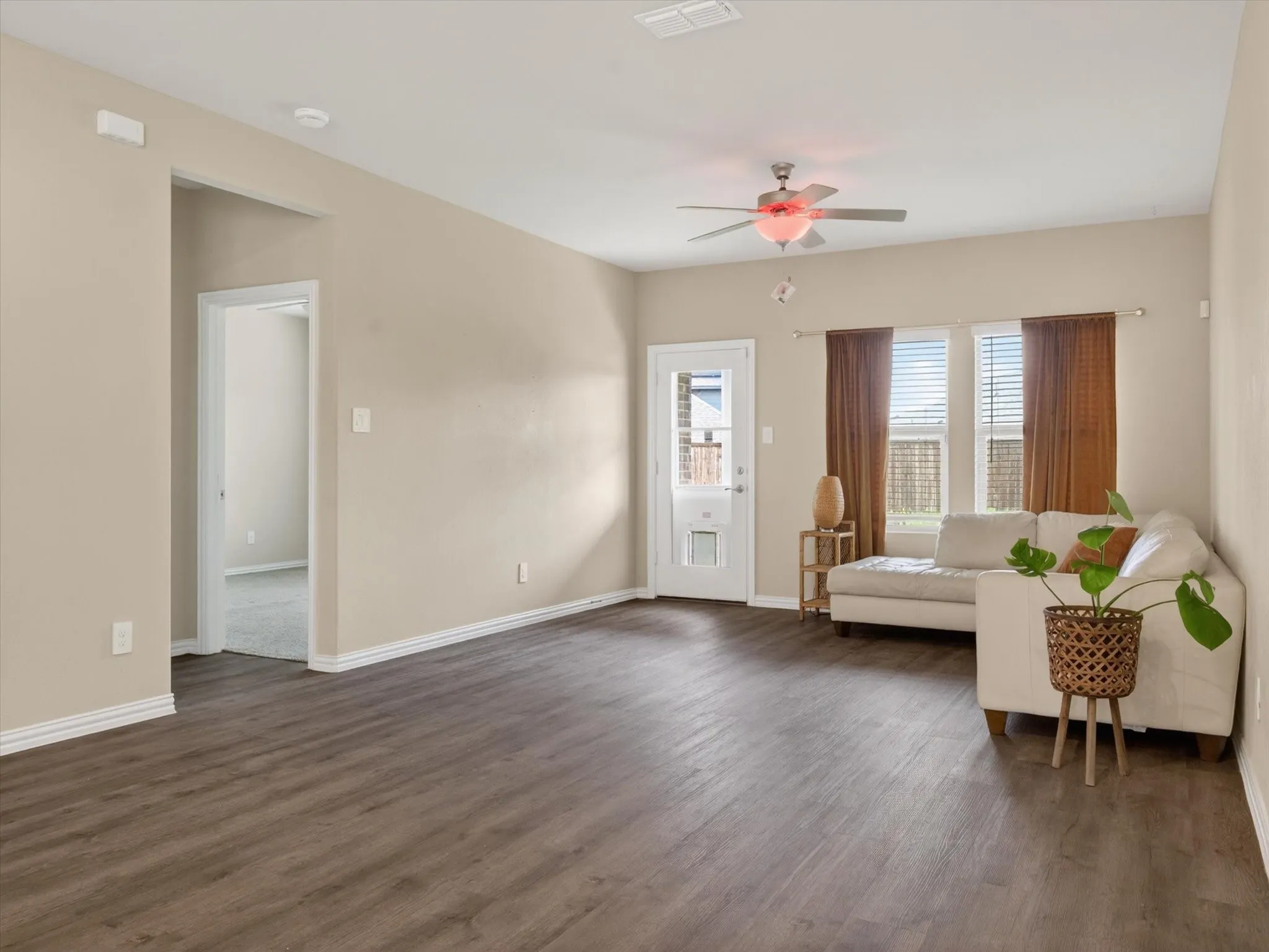 Single Family Residence For Sale in Collin County , 4805 Ellison Drive, Princeton, Texas 75071, 3 Bedroom, 2 Bathroom, 2 Garage spaces, 1,566 Sqft, built in 2024, mls#21274408, Real Estate Agent in Princeton, Homes For Sale in Collin county, Homes For Sale in Princeton, Realtor in Princeton Texas, Real Estate Brokerage Independent Realty Texas, Luminita Cordes Realtor