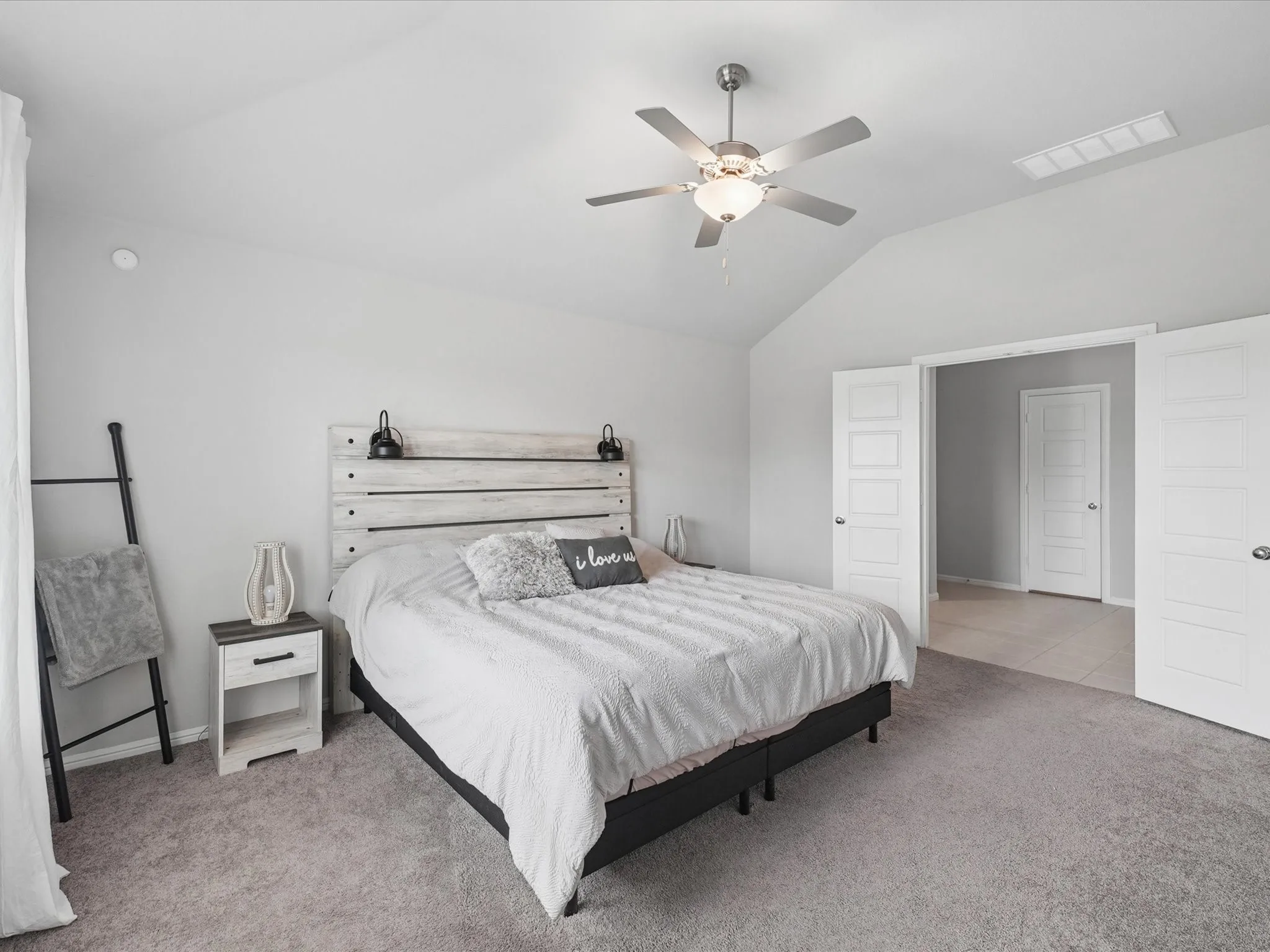 Single Family Residence For Sale in Hunt County , 5577 Cherokee Rose Drive, Royse City, Texas 75189, 4 Bedroom, 2 Bathroom, 2 Garage spaces, 1,971 Sqft, built in 2021, mls#21273736, Real Estate Agent in Royse City, Homes For Sale in Hunt county, Homes For Sale in Royse City, Realtor in Royse City Texas, Real Estate Brokerage Independent Realty Texas, Luminita Cordes Realtor
