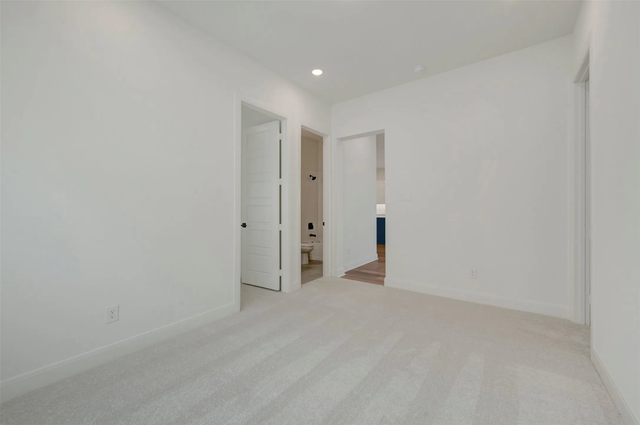 Single Family Residence For Sale in Denton County , 8725 Chestnut Lane, Justin, Texas 76247, 3 Bedroom, 3 Bathroom, 2 Garage spaces, 2,158 Sqft, built in 2026, mls#21275243, Real Estate Agent in Justin, Homes For Sale in Denton county, Homes For Sale in Justin, Realtor in Justin Texas, Real Estate Brokerage Independent Realty Texas, Luminita Cordes Realtor
