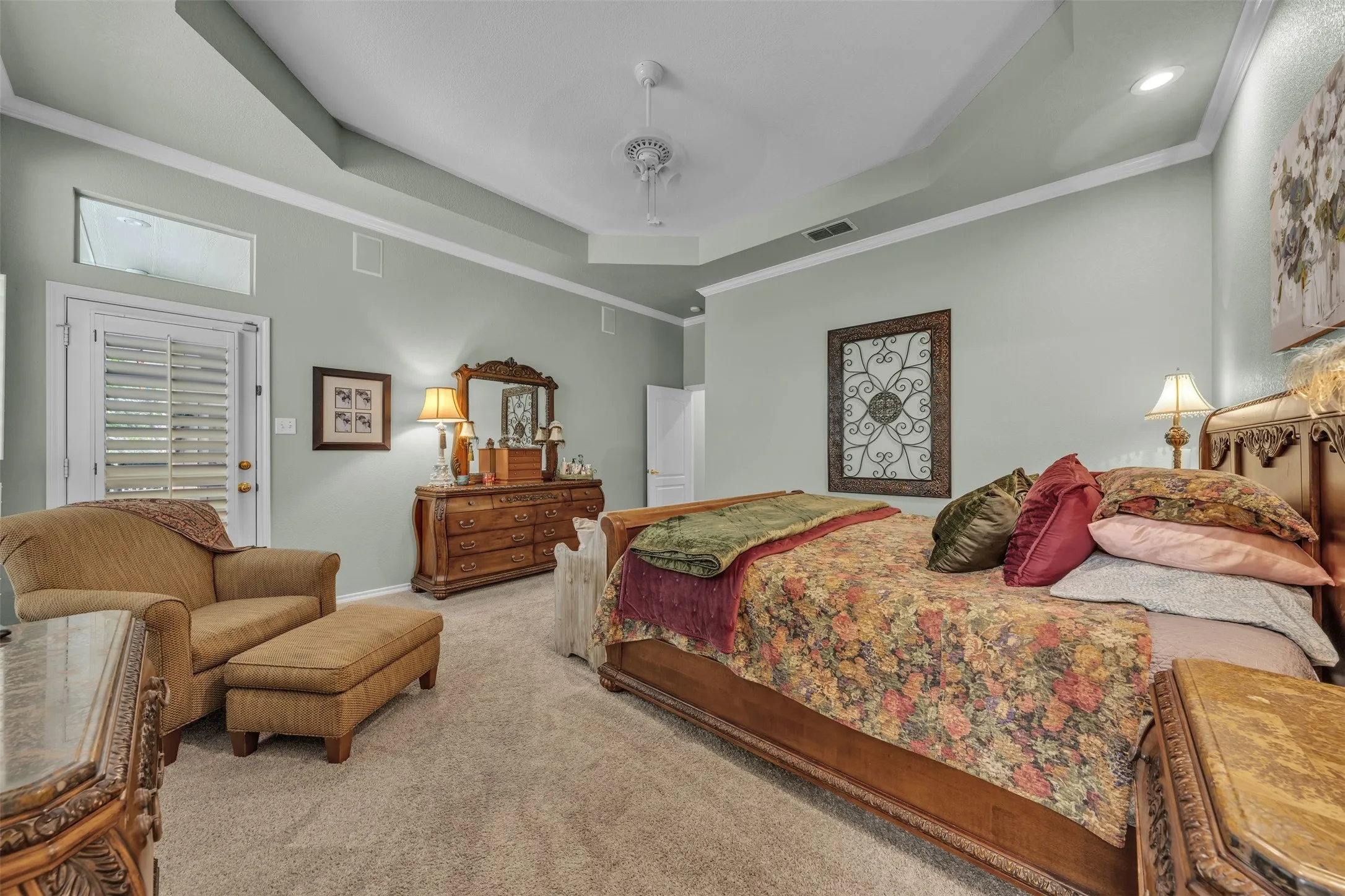 Single Family Residence For Sale in Parker County , 2001 Country Brook Drive, Weatherford, Texas 76087, 3 Bedroom, 3 Bathroom, 2 Garage spaces, 2,333 Sqft, built in 1997, mls#21275254, Real Estate Agent in Weatherford, Homes For Sale in Parker county, Homes For Sale in Weatherford, Realtor in Weatherford Texas, Real Estate Brokerage Independent Realty Texas, Luminita Cordes Realtor