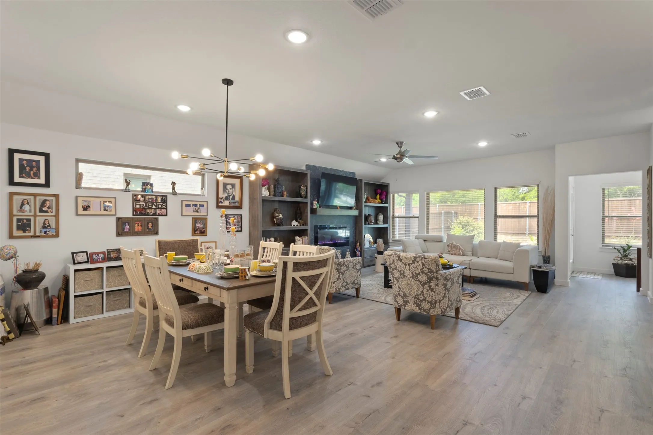 Single Family Residence For Sale in Collin County , 3024 Beau Daniel Drive, Royse City, Texas 75189, 4 Bedroom, 3 Bathroom, 2 Garage spaces, 2,174 Sqft, built in 2023, mls#21272299, Real Estate Agent in Royse City, Homes For Sale in Collin county, Homes For Sale in Royse City, Realtor in Royse City Texas, Real Estate Brokerage Independent Realty Texas, Luminita Cordes Realtor