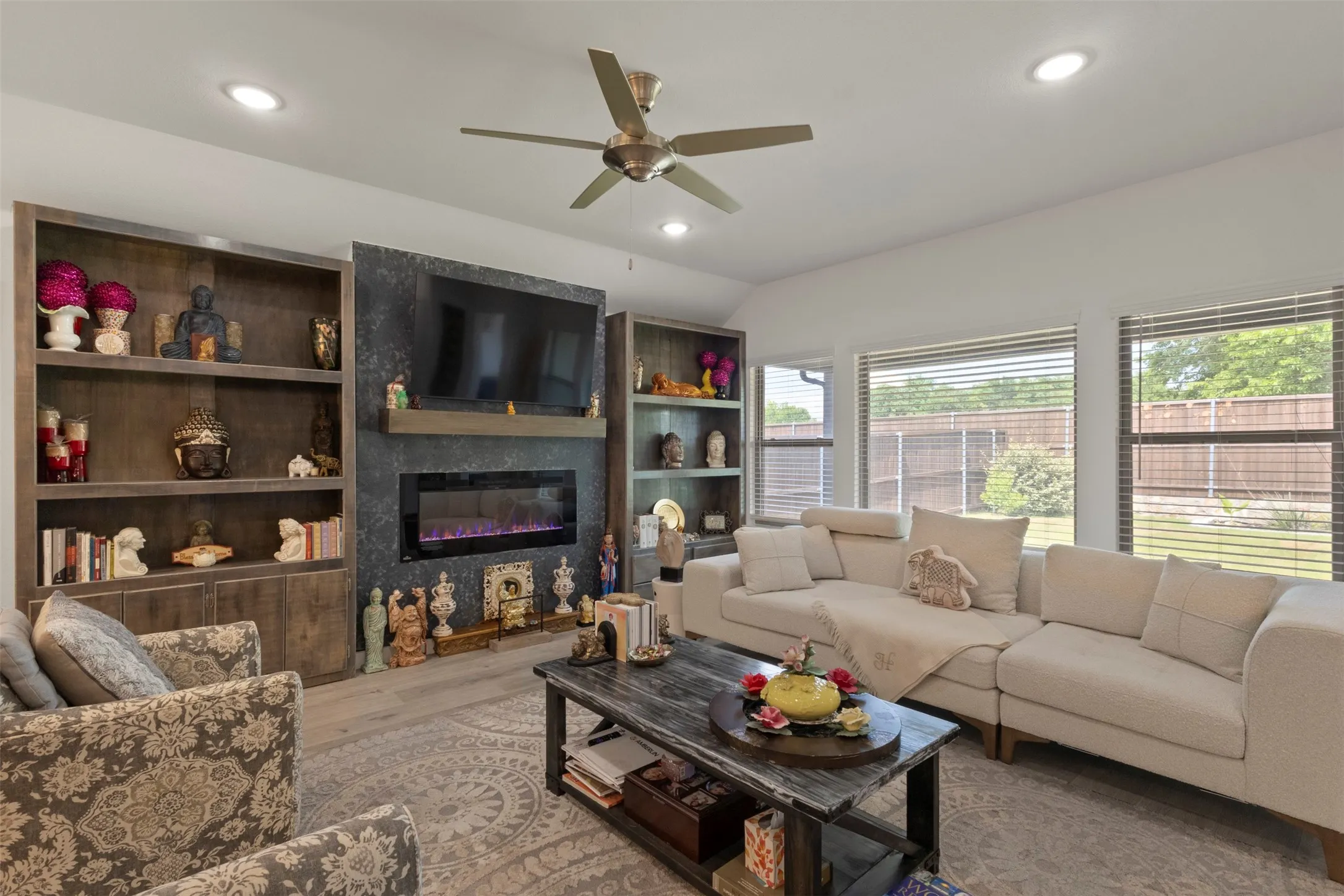 Single Family Residence For Sale in Collin County , 3024 Beau Daniel Drive, Royse City, Texas 75189, 4 Bedroom, 3 Bathroom, 2 Garage spaces, 2,174 Sqft, built in 2023, mls#21272299, Real Estate Agent in Royse City, Homes For Sale in Collin county, Homes For Sale in Royse City, Realtor in Royse City Texas, Real Estate Brokerage Independent Realty Texas, Luminita Cordes Realtor
