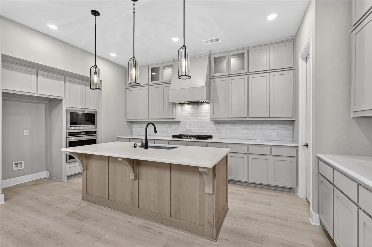 Single Family Residence For Sale in Collin County , 2720 Buckingham Lane, Celina, Texas 75009, 5 Bedroom, 6 Bathroom, 2 Garage spaces, 3,491 Sqft, built in 2026, mls#21274417, Real Estate Agent in Celina, Homes For Sale in Collin county, Homes For Sale in Celina, Realtor in Celina Texas, Real Estate Brokerage Independent Realty Texas, Luminita Cordes Realtor